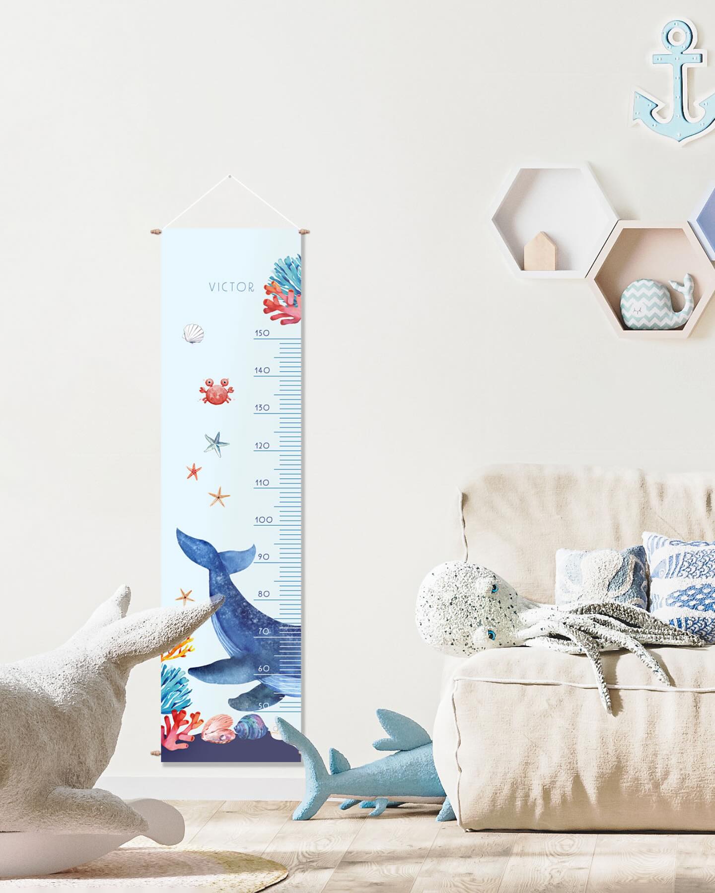 🌊🐳 Cap sur les souvenirs d’enfance !
Notre toise « Sous l’océan » transforme chaque centimètre en aventure magique 🐚✨
Un design tendre et personnalisé (coucou Victor 👋) pour suivre la croissance des petits explorateurs… jusqu’à toucher les étoiles de mer ! 🌟🦀
📏 Personnalisable avec le prénom de votre enfant
🎨 Illustration douce et imprimée avec amour
🛋️ Idéal pour une déco de chambre poétique et joyeuse
➡️ À retrouver sur notre e-shop
#DécorationEnfant #ToisePersonnalisée #ChambreEnfant #CroissanceAvecAmour #UniversMarin #FaitAvecAmour