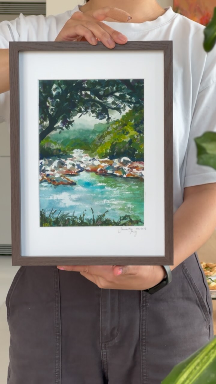 Did you know that I iron my water based paintings on paper?🤭
The island of yakushima custom gouache painting for @dianthadew
#affordableart #contemporaryartist #japanpainting #gouachepainting