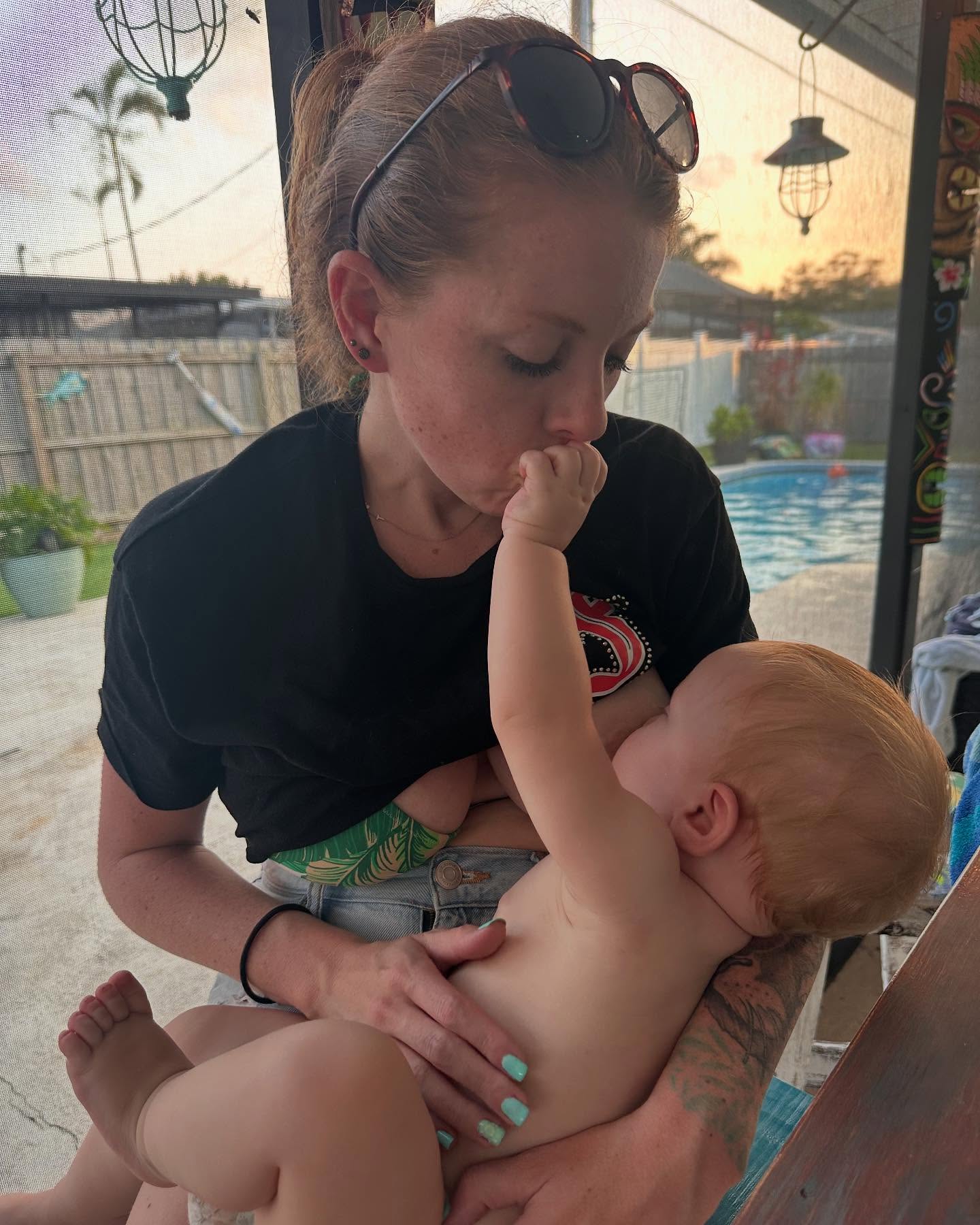✨ Hi, it’s me! 👋 I know I haven’t been posting as much because I’ve been busy with this little growing boy and catching babies with my current practice but I have big plans to start back up with sharing education, tips, answering questions, and updating on my always evolving midwife adventures! It seemed suiting to share a picture of me as a breastfeeding mom, feeding my little man mid pool party because that’s what I do these days ☺️ Because I want to be better about posting I’d love for anyone who sees this to comment or DM me a topic they want me to cover or a question they want me to answer! I’m really looking forward to using my voice again and helping empower and enlighten women during their wellness, pregnancy, birth, and new mom journeys! ✨
#midwife #cnm #pregnancy #breastfeeding #breastpump #birth #newmom #boymom #girlmom #momtips #certifiednursemidwife #exclusivebreastfeeding #breastfedbaby #preemie #preemiepower #childbirth #childbirtheducation #lactation
