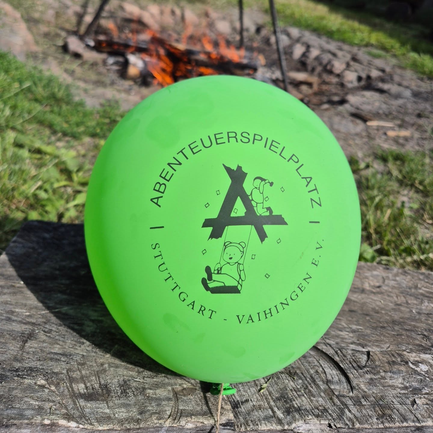 🔥 Offenes Grillen – Runde 2! 🌭☀️
Heute findet bereits das zweite "Offene Grillen" auf dem Abenteuerspielplatz Vaihingen statt!
Alle Mitglieder, Freunde und Nachbar*innen sind herzlich eingeladen, gemeinsam mit dem Verein zu grillen, sich auszutauschen und eine gute Zeit zu haben. 🫶
Alle wichtigen Infos und die Termine, findet ihr auf unserer Homepage auf der Startseite unter „Termine“!
#abenteuerspielplatz #stuttgart #vaihingen #offenesgrillen