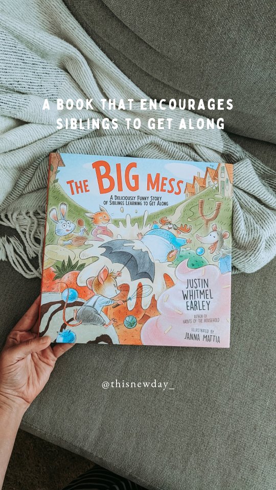✨ Book Highlight
👏🏽 The Big Mess - A deliciously funny story about siblings getting along by Justin Whitmel Earley
✨ Description:
Follow along as big brother Mouse tries to bake the perfect dessert, only to be interrupted by his energetic yet clumsy, baby brother Moose. No matter how Mouse tries to avoid it, catastrophe strikes whenever Moose comes near, and every “perfect” dessert gets destroyed! Can Mouse learn how to navigate his relationship with his baby brother and come to appreciate Moose’s uniqueness and spirit?
👋🏽 My Thoughts:
We really enjoyed this sweet story about two brothers trying to get along! With two boys in our home the story definitely felt relatable. 😉 As a parent, I appreciated the aspect of learning how to work together to accomplish something great!
➡️ Do you have a favorite book about siblings?
.
.
Thank you to @zonderkidz and @frontgatem for my gifted copy of this book to review. As always, these thoughts and opinions are honest and my own. 💞