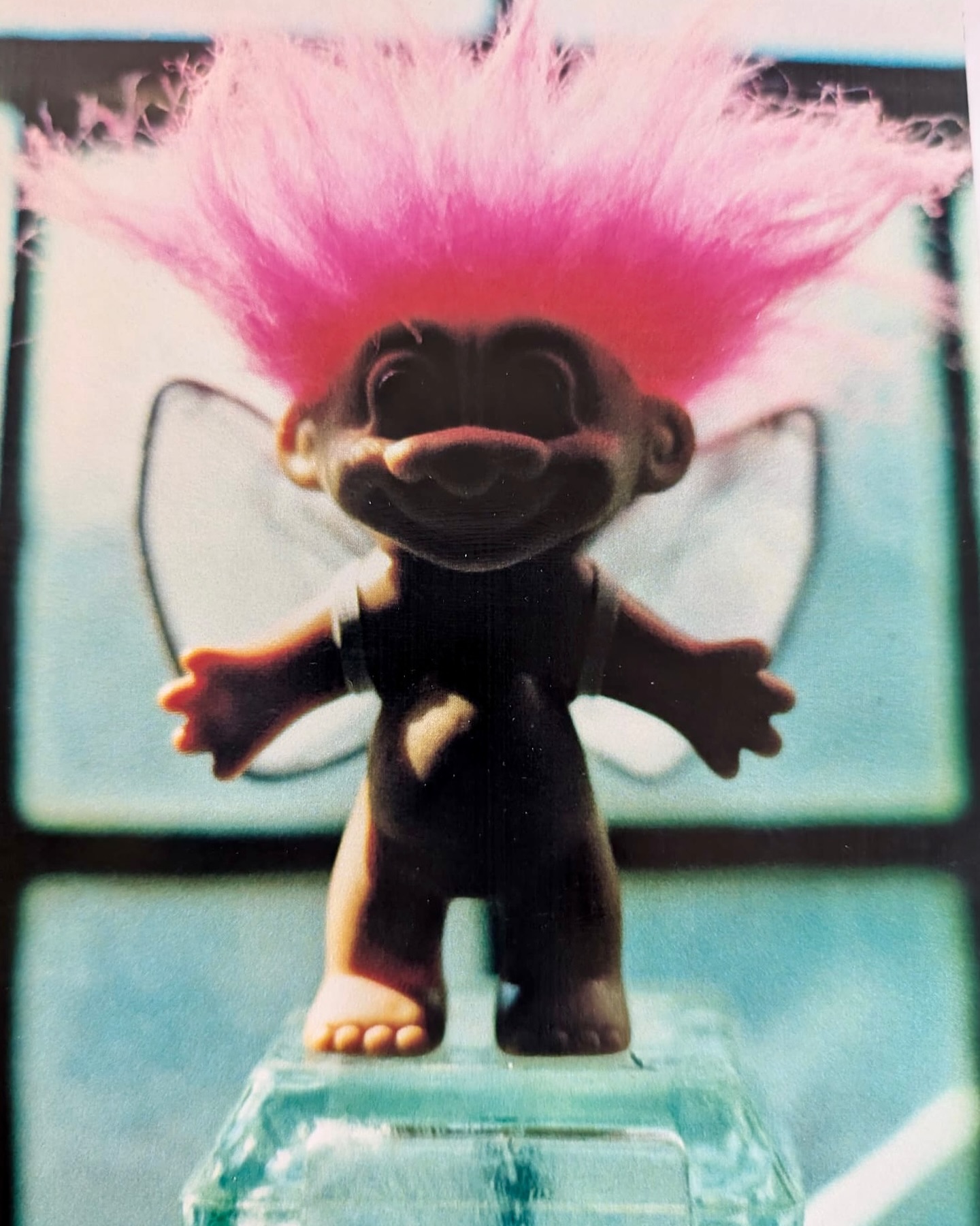 ❤️❤️❤️Over 30 years ago, I had a little gonk toy that I gave a pair of wings made from wire and a some old tights. A few years later, when I was trying to win over my now-husband, I found a smaller version of the same gonk. I gave it wings, styled its hair to match mine, and packed it in a box lined with baby blue feathers before posting it to him. These day I think they call it lovebombing! 🫣😳 Either way, it worked for me. He told me when he opened that box, that was the moment that he knew I was the one.
❤️Happy 23rd anniversary❤️ @mwstar13
#lovetoken #stalkerromance #anniversay