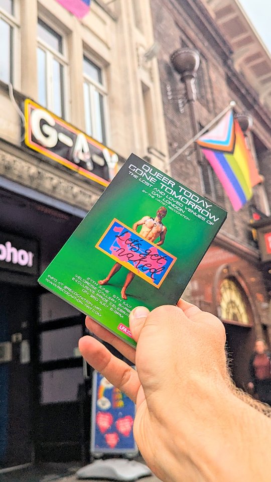 Come fly(er) with me - get it? Don't worry, my art is better than my jokes 🎨 🖌️ 😂
Huge thanks to @comptonsofsoho @prowleruk @village_soho @admiral_duncan @kingsarms.soho @dukeofwellington_soho @clonezoneuk @regulationstore G-A-Y @heavenlgbtclub and @prowlerred for putting up posters and flyers to support m show QUEER TODAY FONE TOMORROW: The Lost and Loved venues of Gay London.
Many of these hugely important venues, and many more from London's queer past and present will be on display @veloroselondon from 27th June - 6th July, with a private View you can sign up to (link in bio) on Thurs 3rd July 6-9pm
.
.
#artexhibition #PrideLondon #gaylondon #gayart #queerhistory #emergingart ##instagay #LondonFestivalOfArchitecture
