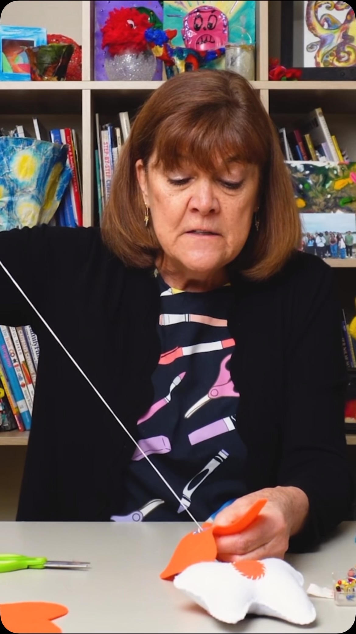 Create your own tooth fairy pillow! 🦷🧚♀️
Link in bio for the full tutorial and more videos!
——
#alamedaarts #alamedacalifornia #alamedaartsfun #afterschoolprograms #summercamp #youtubechannel #diy #diyforkids #kidsart #arttutorial #imagination #art #linkinbio #reels #homemade #artforkids #artreel #toothfairy #toothfairyiscomingtonight #toothpillow