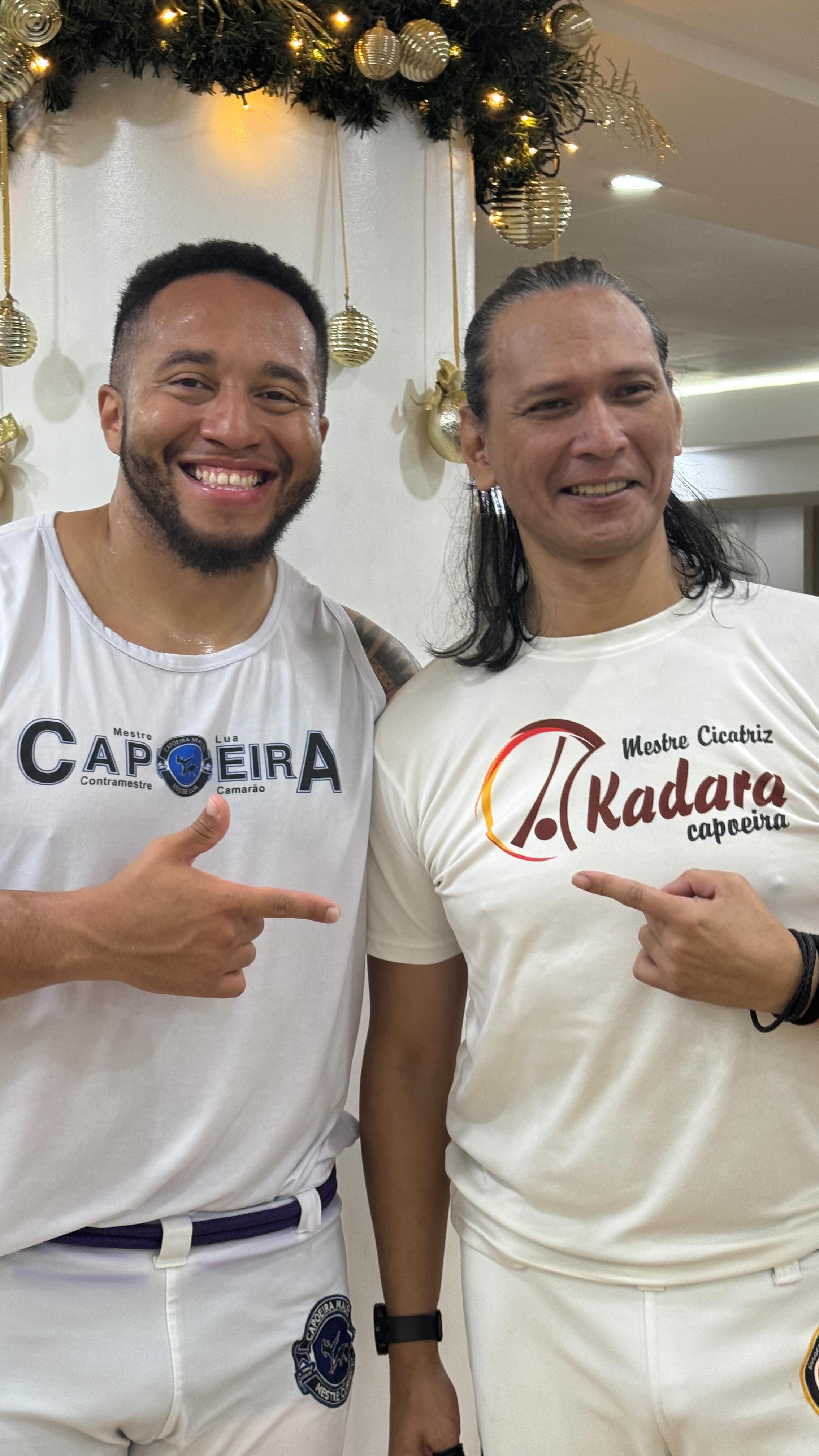 Sou grato pela oportunidade de treinar e jogar Capoeira com uma escola local durante minha viagem às Filipinas. Muito obrigado por me receberem de braços abertos e por compartilharem sua energia e espírito. Muito amor, respeito à sua escola, e espero vê-los novamente em breve. Axé! 🇵🇭❤️✊🏾#mestrecurisco #peixeboicapoeira #mestreluabranca #capoeiramalês #capoeiramalesdc #fyp #fypシ