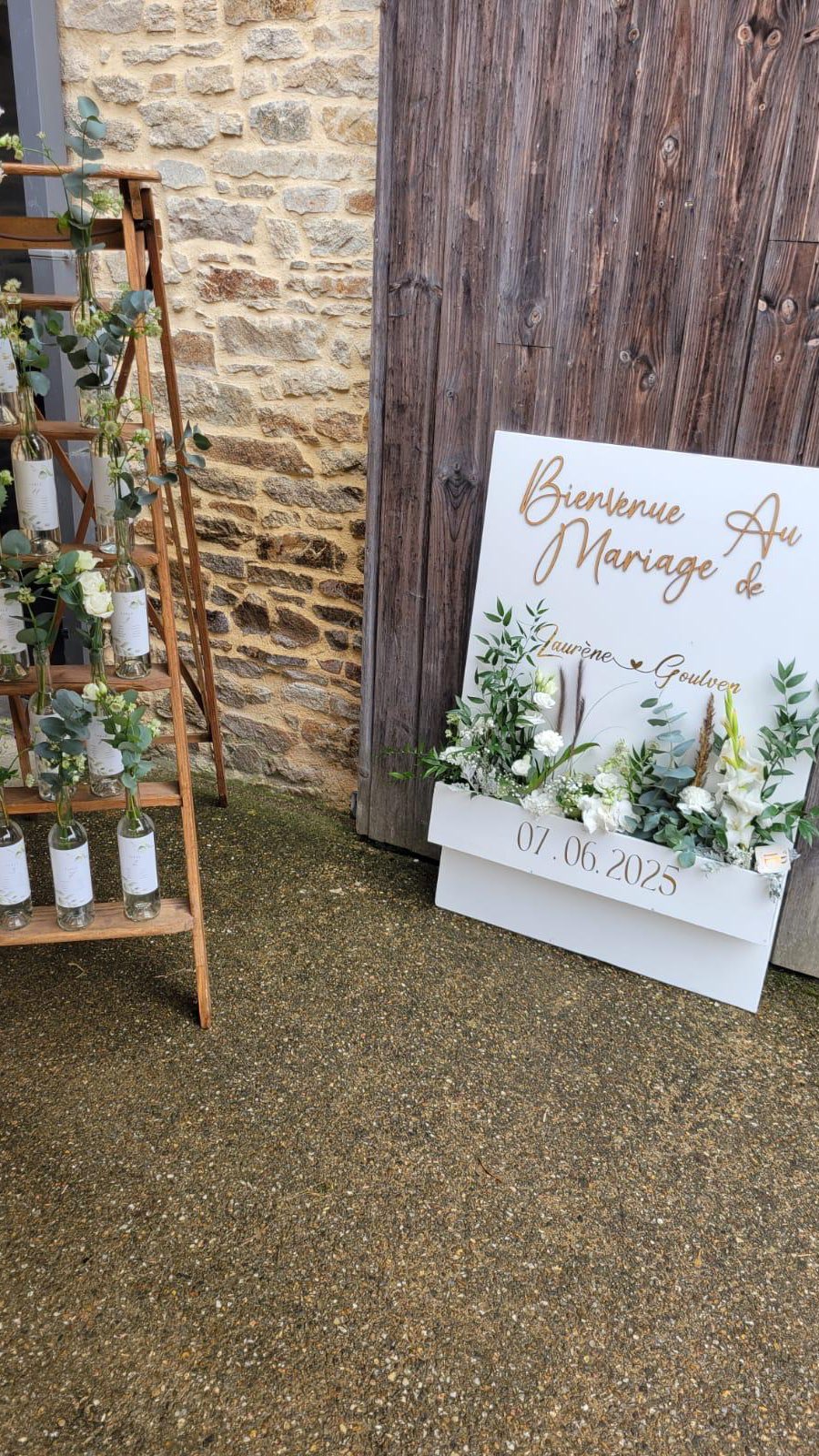 Retour en image sur le mariage de L&G début Juin à la ferme de Coueslé à Allaire
#mariage #fleurs #arche #ceremonielaïque #breizhloue #breizhloue_fleurs #wedding #bretagne #morbihan #muzillac