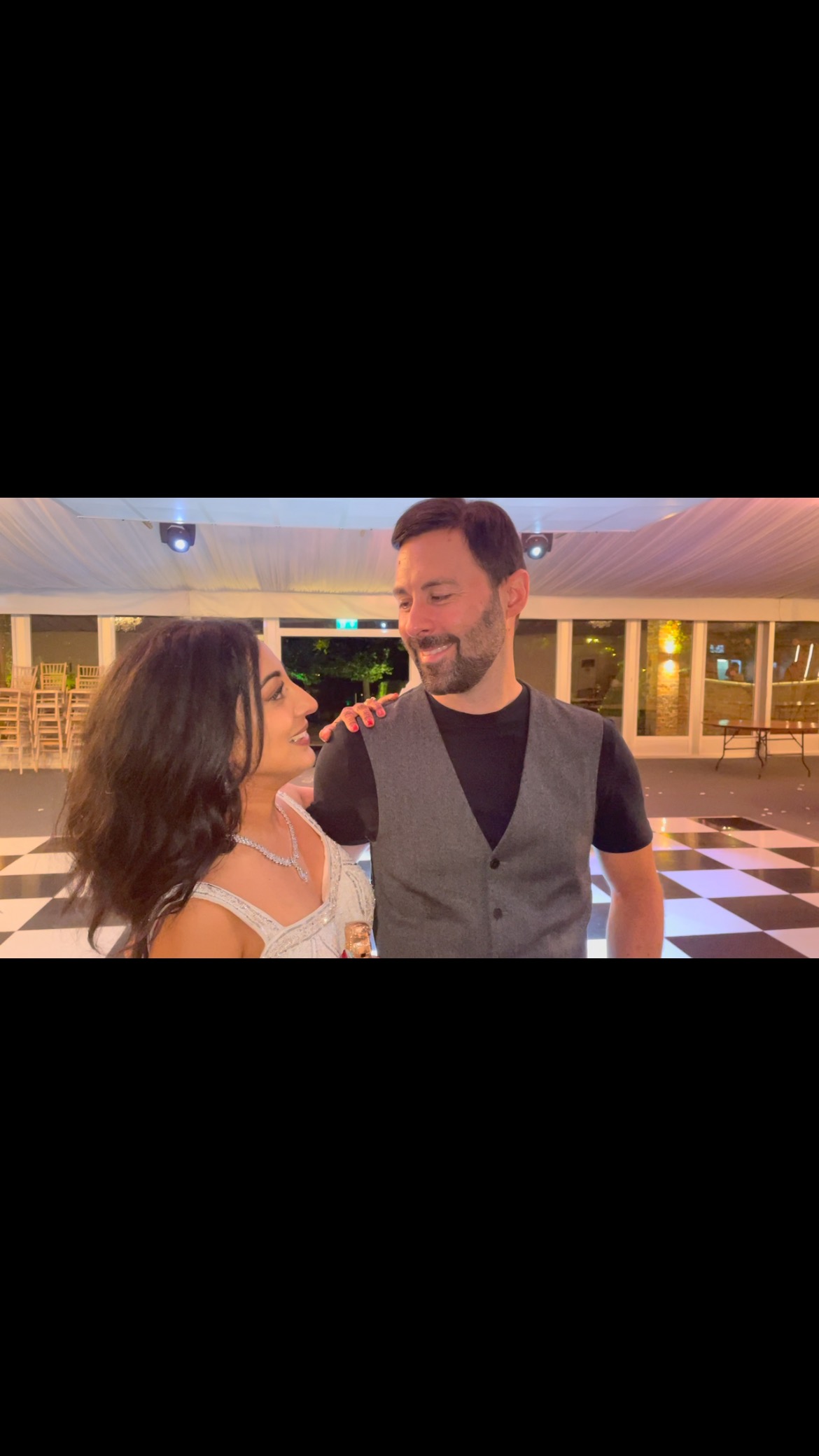 Testimonial! Thank you Rhea and Tom ❤️ a steamy night of rock, pop, Irish and Indie (& the @thedholshow were superb) with @martyndrabik @ro_barrett @brandonmackiedrums_ @tristanevansgtr and Piotr 🎻 the #weddingband #Irishmusic #irishtrad ##weddingentertainment #entertainmentindustry #livemusic #coverband #Irishweddingbanduk #functionband #rockcoversband #miraclecure_band #thescene #indiecoversband #ibanez #ibanezprestige #fishman #martinaudiolondon #voxampsuk #weddingbands #corporateevents #irishtrad #Irishmusic #turbosound #eventsplanner #ceilidh #ceilidhband #corporateeventplanner #corporateevents #myweddingsuppliers #folkweddingband #miraclecure_band