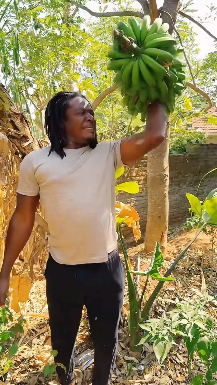 To the best dja dja, our protector, provider, you work so hard to keep us safe and taken care of. You always put us first and are looking out for our needs. You are far more than I thought I found in a man! We LOVE YOU!