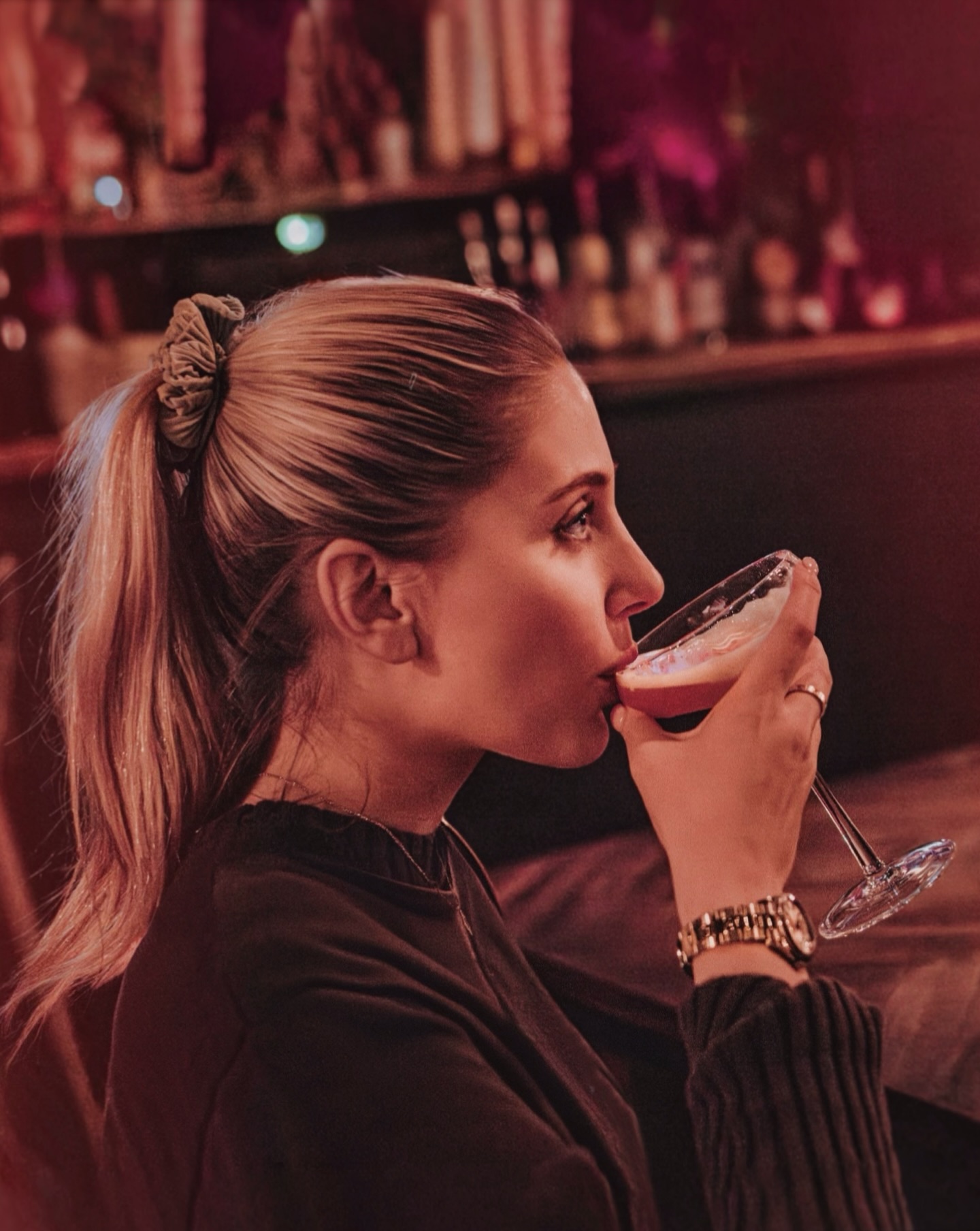 It's Cocktail Week! Have you stopped by for a drink yet?
We had a special menu for all wristband holders! No wristband ? Not to worry , we have you covered with our
Happy Hour offers : 6-8
- 2 for 12 on selected cocktails
- Banyan lager for 3.95
- 2 x house doubles & mix for 10
- 2 x Sol for 6
- buy 2 large glasses of house white or red and get the rest of the bottle
.
.
.
.
#happyhour #student #cocktails #deals #deansgate#castlefield #castlefieldbowl #manchesterbars #manchesteroffers