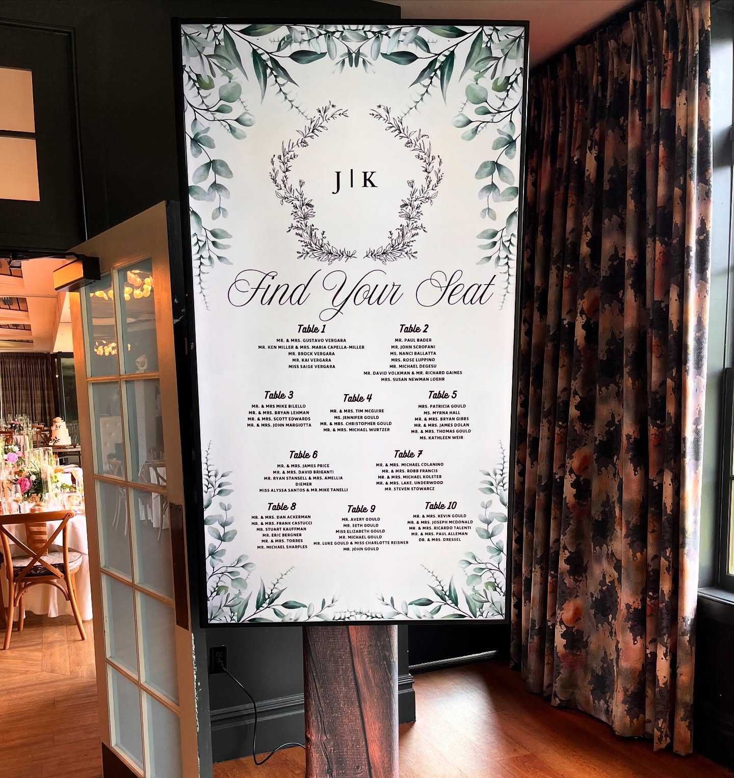 ✨ First impressions matter — and your seating chart just became a showstopper. Our creative team custom designs animated, large-format digital displays that match your wedding theme and wow your guests from the moment they walk in.
📍Modern. Seamless. Unforgettable.
Let us bring your vision to life.
#DigitalSeatingChart #WeddingWowFactor #EventDesign #WeddingInspo #ModernWedding #LuxuryWedding #InteractiveEvent #dontmissabeatevents #CreativeEvents #CustomDesign #TechMeetsElegance