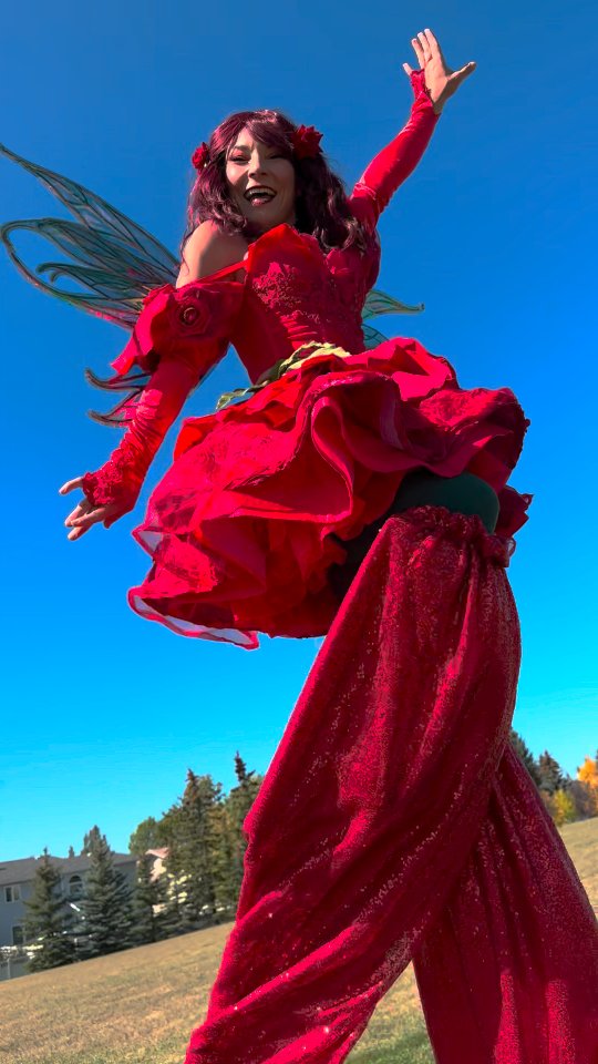 🌞🎉 REDCLIFF DAYS ARE HERE! 🎉🌞
Get ready, Redcliff - we’re bringing a little extra magic to the party this Saturday at Redcliff Days 2025! ✨
📍Catch us on the grounds with:
🦋 Mona the Monarch Queen - spreading her royal butterfly wings with elegance and charm
🌹 Rosie the Red Rose Princess - ready for photos, smiles, and fairy tale fun
🎪 Kate Ryan’s Comedy Circus & Very Tall Woman Show - jaw-dropping circus skills, comedy, and a whole lot of high-flying fun (literally!)
The full weekend lineup is stacked with events, markets, food trucks, fireworks, the brand-new Sunshine Trolley route, and so much more - June 13-15. 🚎🎆
Mark your calendars, bring the whole family, and we’ll see you there! 💛
#RedcliffDays #LRBC #FamilyFun #CircusMagic #StiltCharacters #MonaTheMonarch #KateRyanCircus #CommunityFestival #Redcliff2025