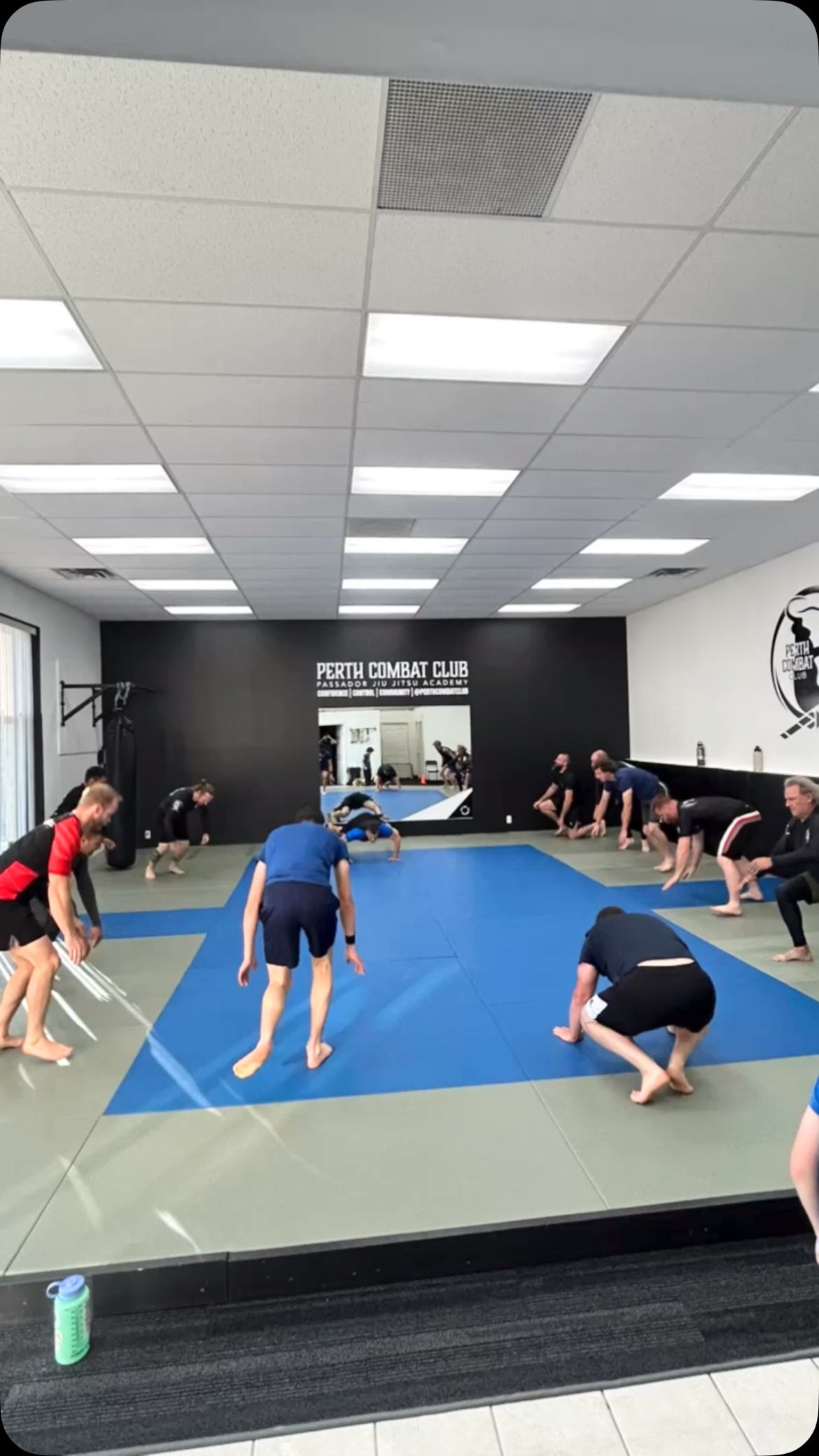 Great NoGi training tonight…..Full Mats are Happy Mats!!
@passadorbjj