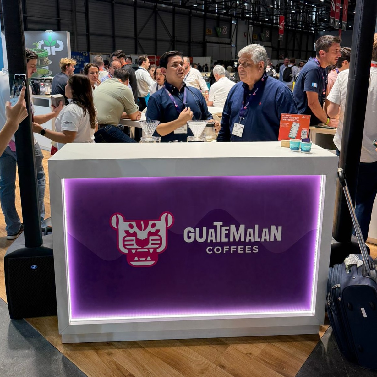 A heartfelt thank you to everyone who visited us at the Guatemalan Coffees booth.
It was a joy to share special cups, warm moments, and stories from our land.
Grateful for the friendships, the curiosity, and the love for beautiful coffee.
Until next time. ✨