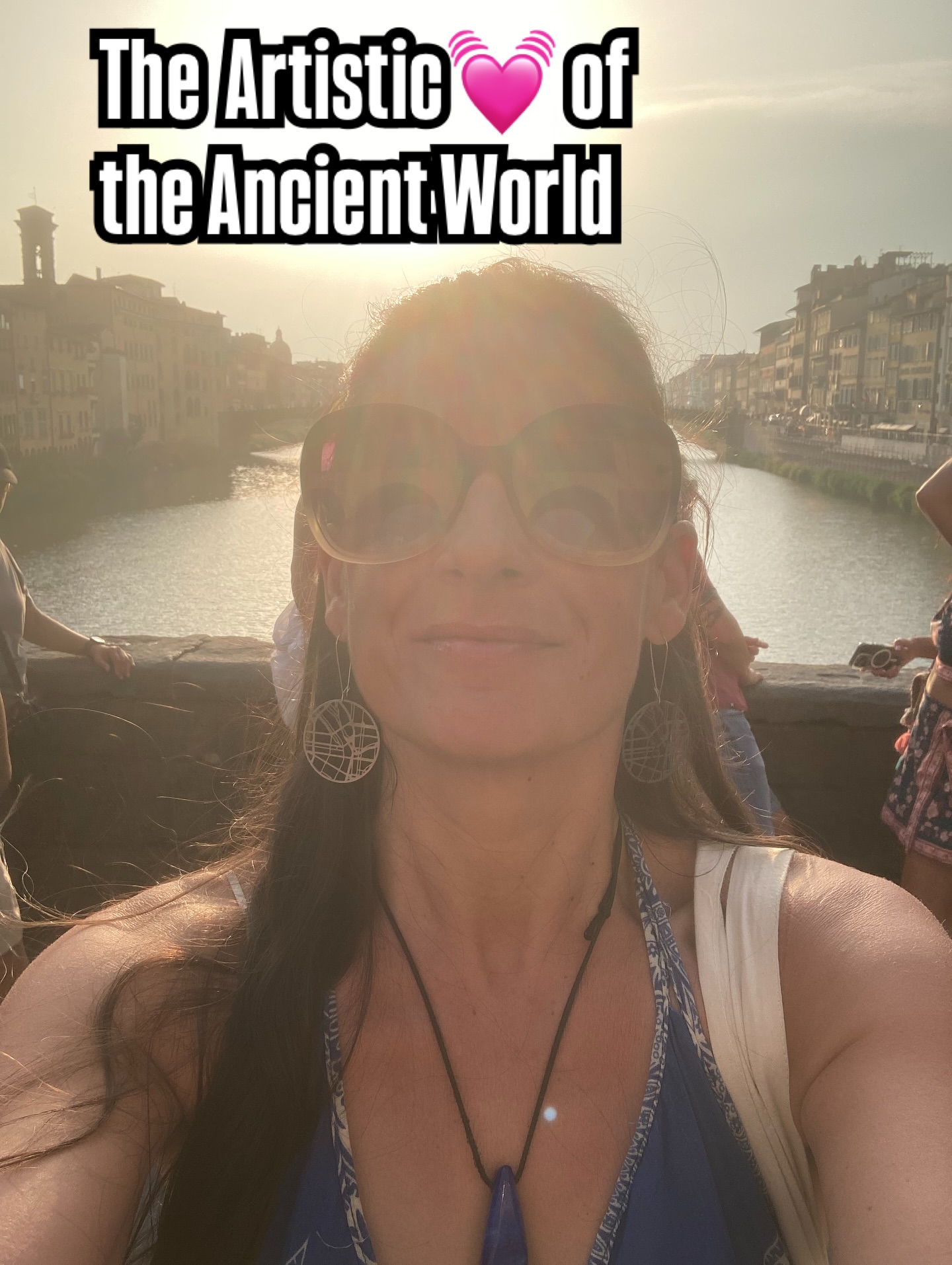 A night in Florence.
When I'm away I forget its beauty. The hoards of tourists plague my mind.
But they fade into nothingness when you stand before the majestic Florentine palaces.
There's nowhere quite like it.
I end up in a simple bar with the most incredible view of Pontevecchio.
Missed by most.
Great music playing.
I sing along.
My 💓 rejoices.
Conversation with the owner turns to Palestine.
In a nearby square a large chalk drawing of the Palestinian flag fills the ground.
Also in Ireland the flag was everywhere.
Also in Chianti.
As the plight of the Palestinian people worsens, more and more flags go up. Beyond this genocide, this flag will become a symbol.
Of elusive freedom perhaps.
Of courage and love.
Right now l'm holed up in a pretty crappy "hotel".
Not much hosting going on here.
But I see what's happening in Palestine and I'm grateful for the relative peace that surrounds.
A post with my thoughts and expression of gratitude.