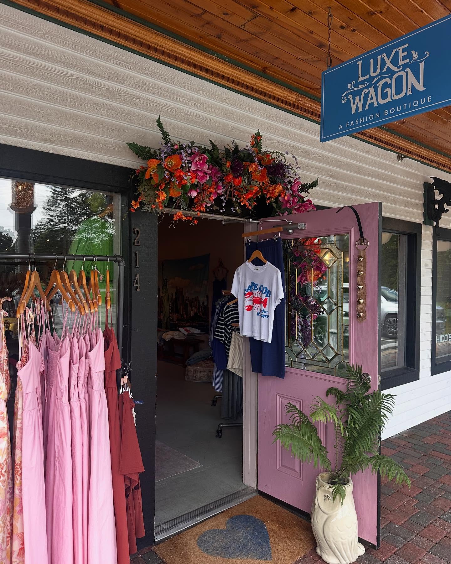 New Shop hours!!! Starting this Monday….
Monday through Friday 10:30-5:30
Saturday 10:30-4.
Yesss we are opening on Mondays now 🎉💙