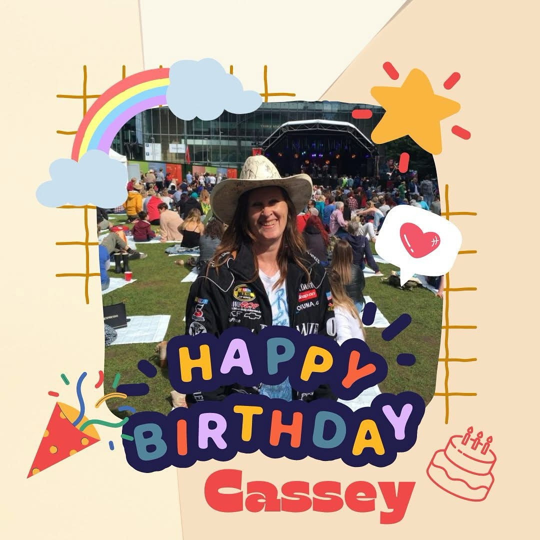Join us in wishing the best teacher in the world Cassey a very HAPPY BIRTHDAY!! 🥳🎉🎂🎁