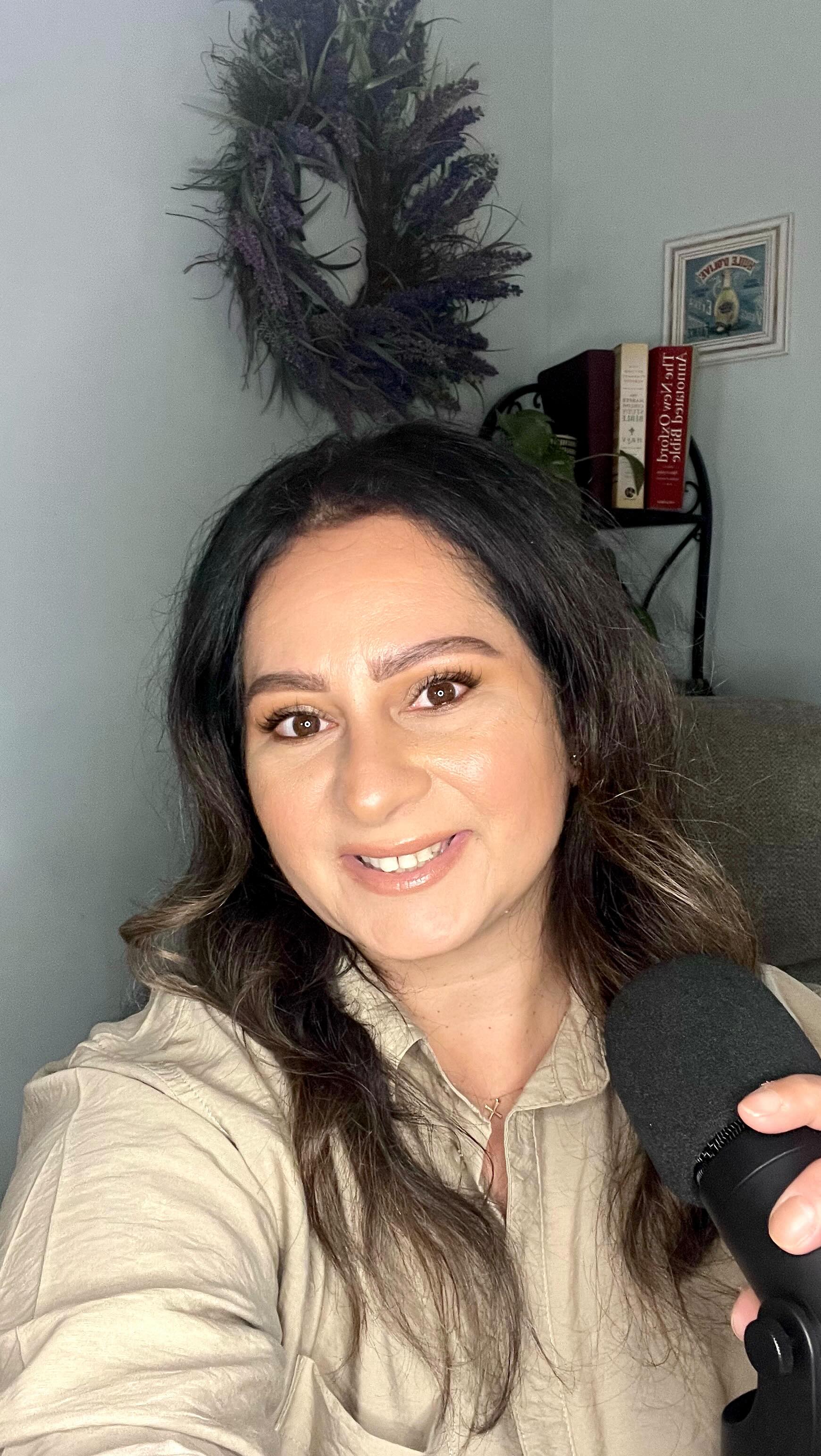 New Episodes of The Rock & Honey Collective podcast - just filled 3 episodes of Season 1 Unexpectedly, Out of Faith! Make sure you subscribe so you don't miss an episode we are going to have new content every Friday with guests!
#freedevotional #YourTimeWithGod #HeIsWithYou #FaithJourney #GodAppointment #ChristianWomen #ChristianWriter #FaithInTheWaiting #God'sTimingIsPerfect #juneblessings #SpiritualGrowth #Jesusfirst #WaitingOnGod #ChurchMoments #HolySpiritLead #WorshipAndWord #FaithBlog #newbeginnings #ChristianEncouragement #WomenAndFaith #PrayerLife #God'sNearer #encounterswithgod