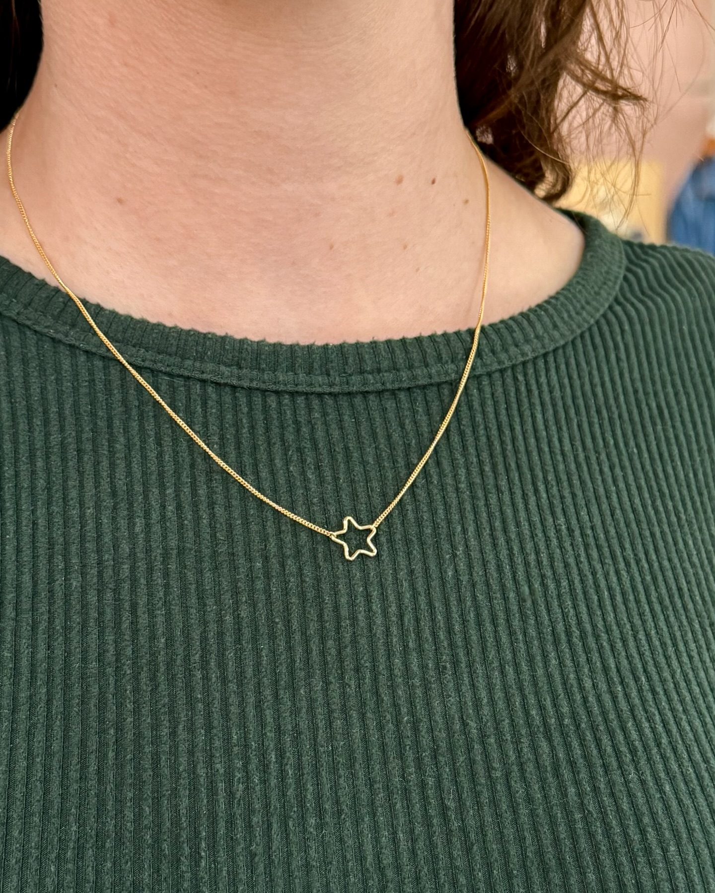 Baby, you’re a star! 💫 Book an appointment this weekend for your own personalized @salted_silver piece! #permanentjewelry