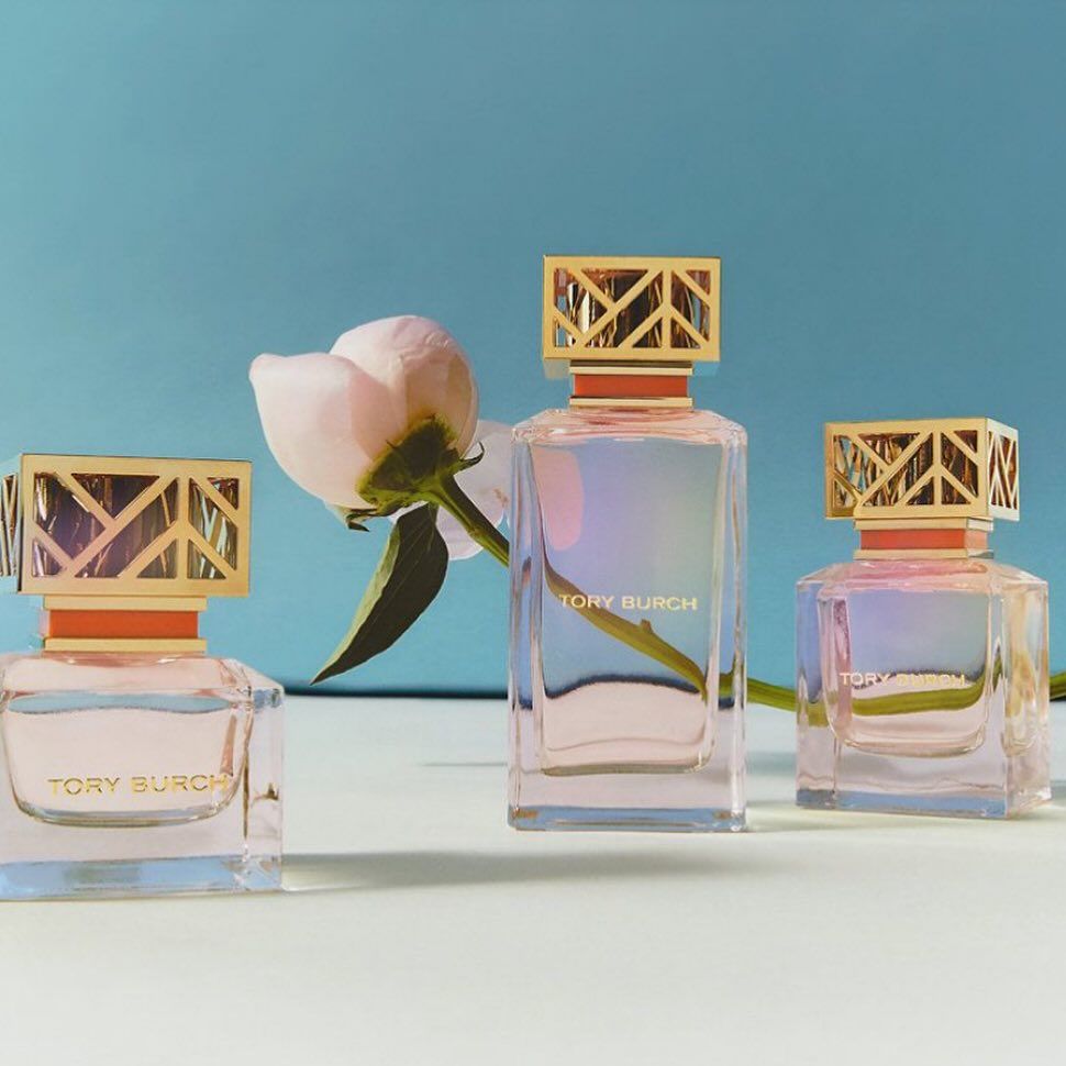 🌸 GIFTING Alert 🌸
We’re thrilled to announce that Tory Burch will be part of the gifting suite at DOD25! Our guest attendees will be receiving the signature Pink Peony scent — a timeless fragrance to match an unforgettable weekend. 💖✨
#DOD25 #ToryBurch #PinkPeony #EventGifting #LuxurySponsor #daughtersofdestiny