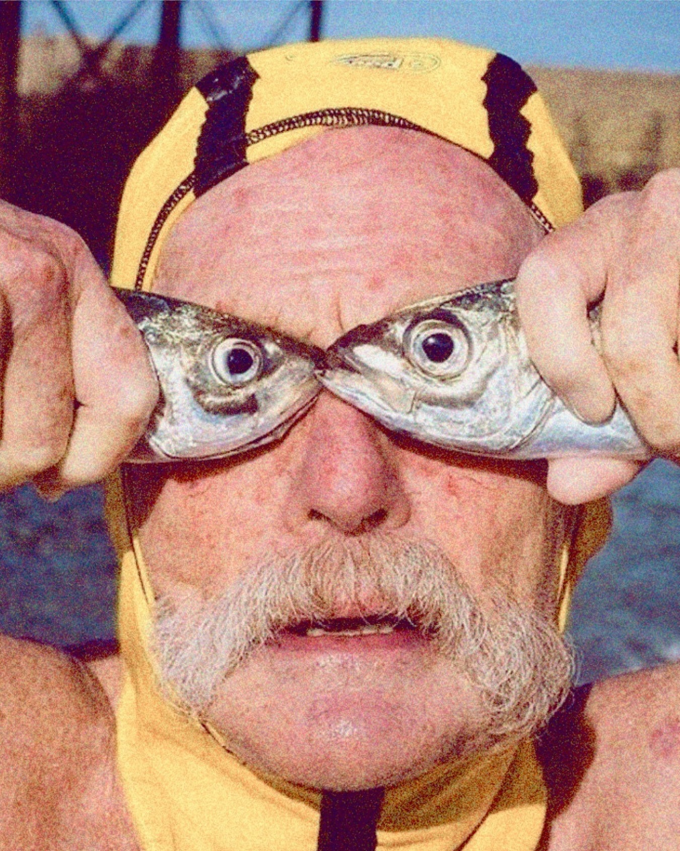 Let’s see things differently.
#TheLobsterClub