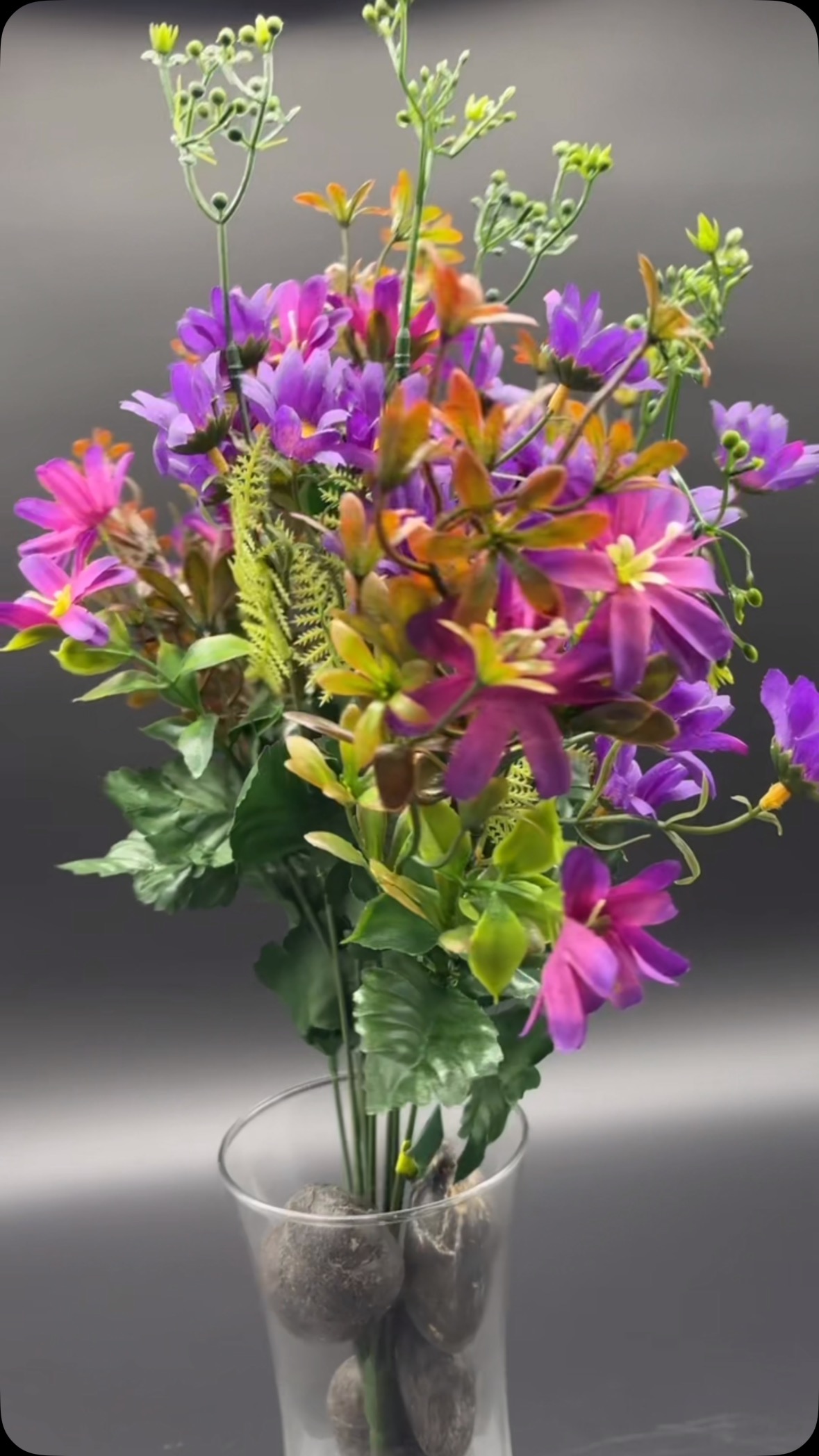 Fresh look, forever flowers 🌷💖 Shop our latest collection now!
.
.
.
.
.
#DecorGoals #FlowerDrop #flowers #direct #knoxville #chattanooga #cookeville #bushes #tennessee #summer #newproductalert