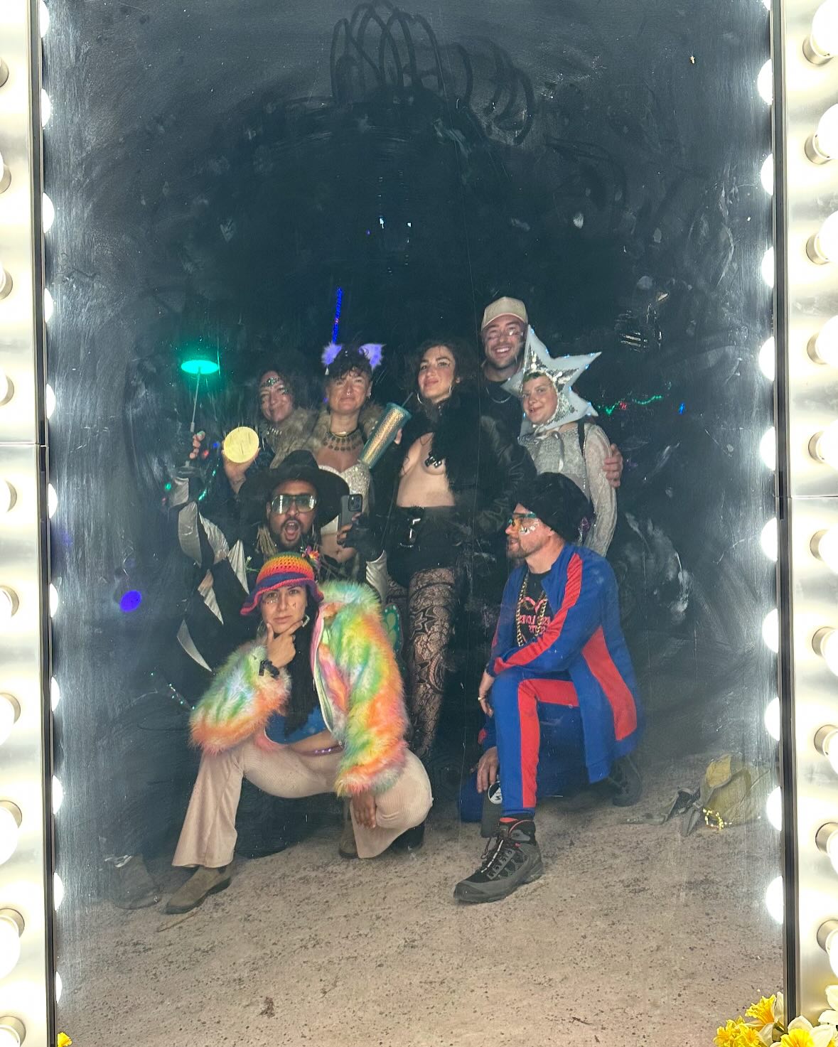 Got SOAKED a couple weekends ago 🥵💦 @soakpdx
Post features my dearest cousin Max Rose who’s Instagram would be too fire if she had one. Fit checks 👆
Also my bff and ex wife from a past life, the one and only @arielletherese ✨