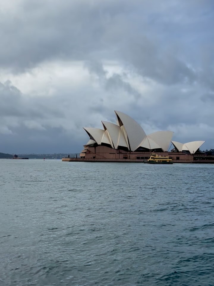 Met the Boxing Croc of Humpty Doo and gave @jakethecake031 the biggest squeeze before work takes us to opposite sides of the globe 😜
See you laters never get easier, but wow are we lucky for these adventures! Let’s go 🥊