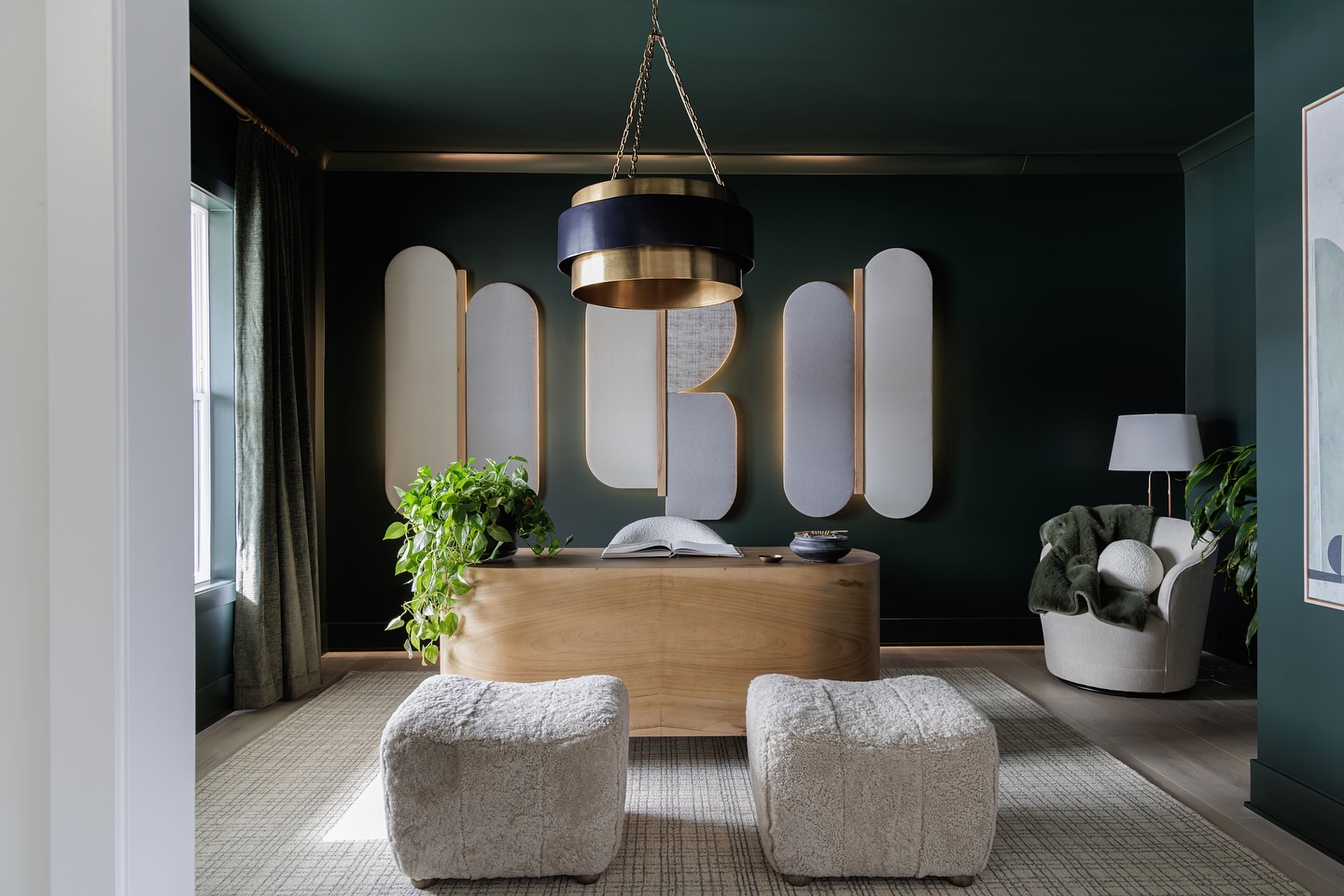 Had a blast creating this custom 3d backlit upholstered art with @hoth_design
Creativity and collaboration at it’s best here always benefiting our clients 🙌