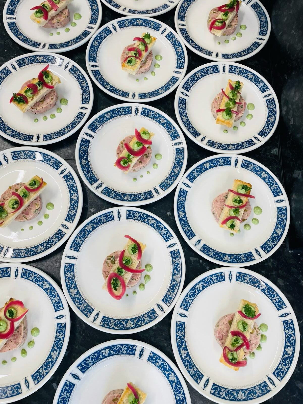 Our Starcross Lodge and Chapter Tuesdays.
#privatechef #contractcatering #secretsociety #sixcoursedinner #sustainablecatering #homemadefromscratch