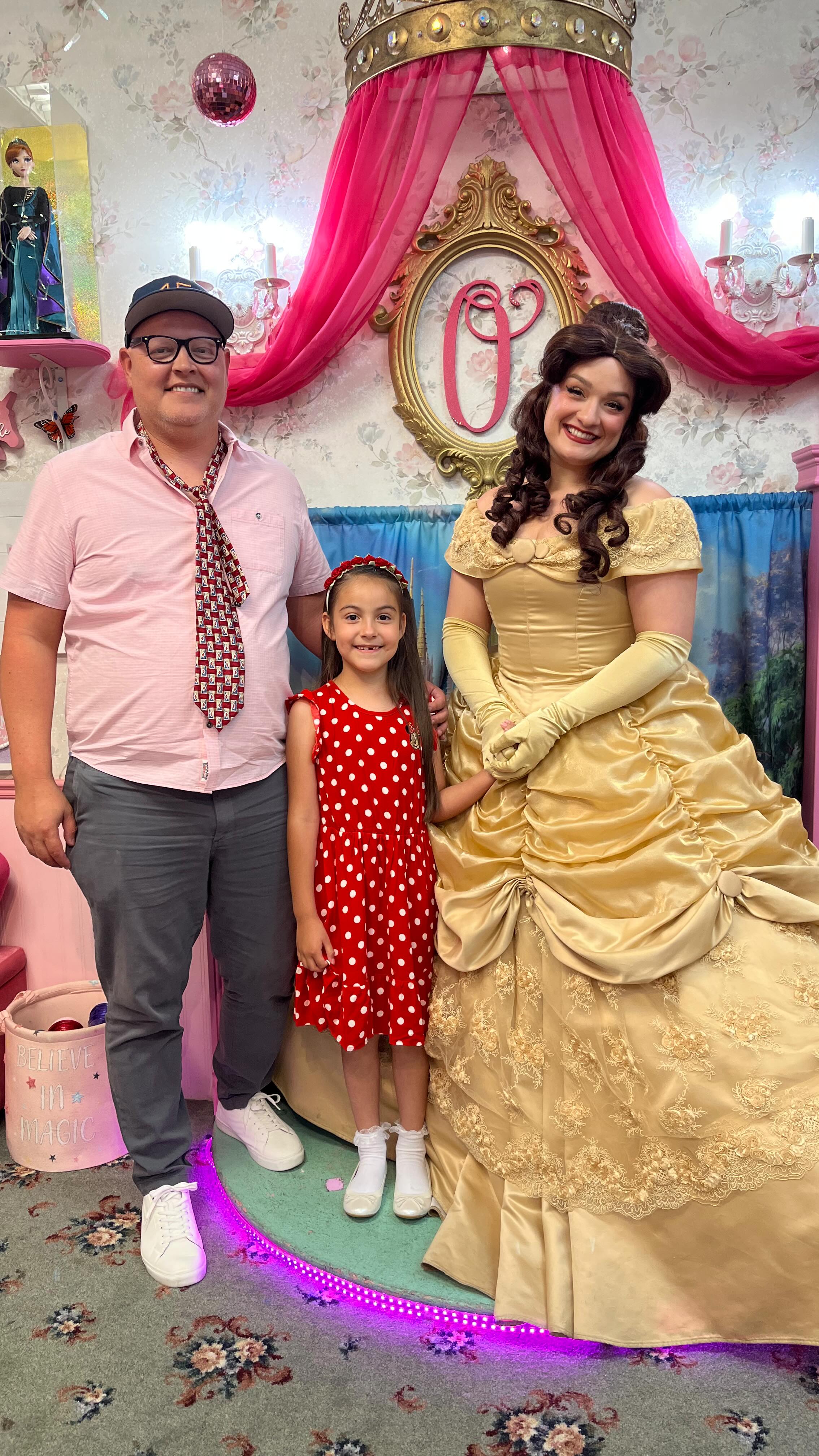 Father’s Day Tea 2025💞✨
.
.
#fathersday #fathersday2025 #princessbelle #southbaykids #smallbusiness #kidsevents #teaparty