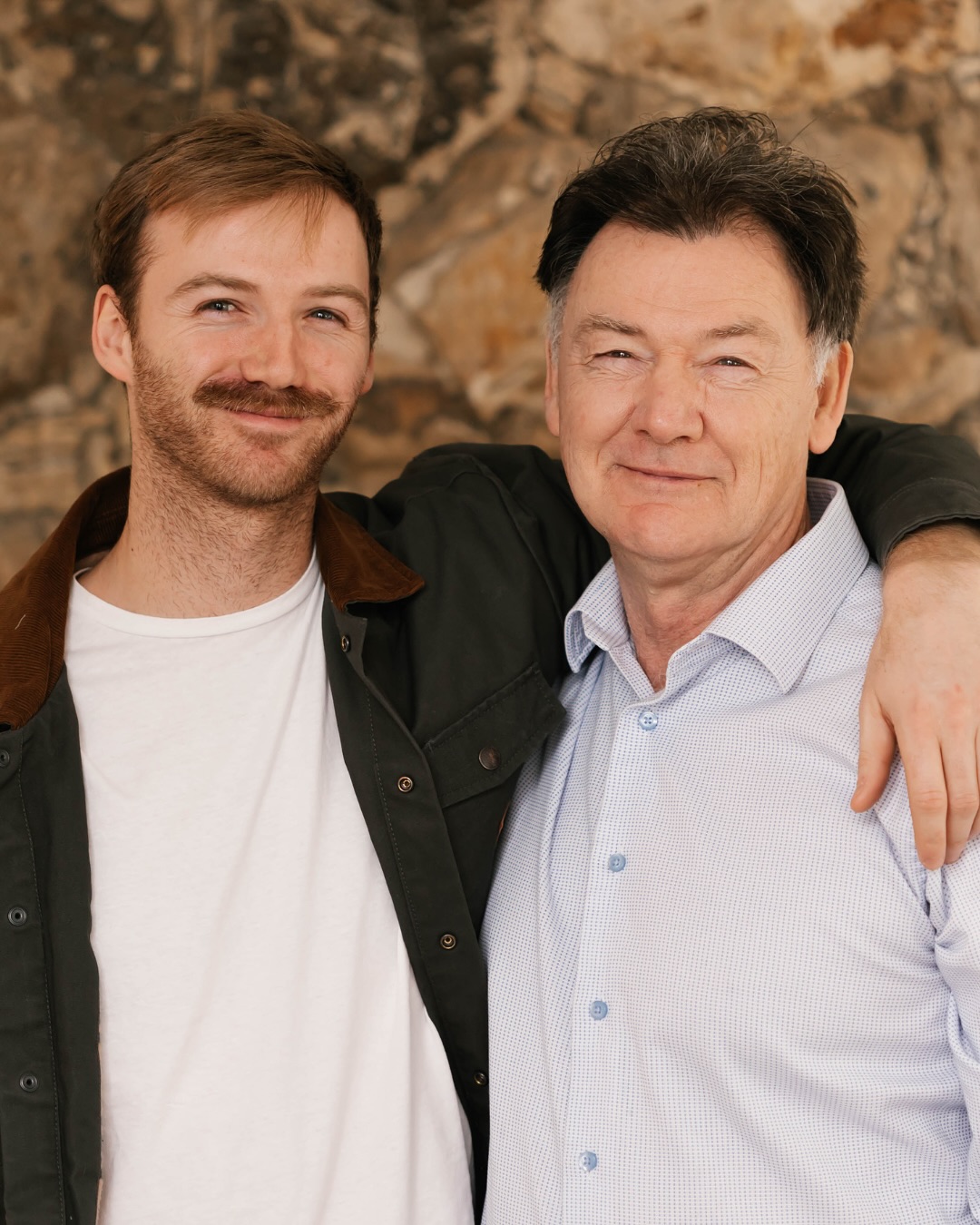 He’s got a treatment for every skin concern — and a dad joke for every occasion.
This Father’s Day, we’re celebrating Dr. Ray: expert injector, devoted dad, and low-key stand-up comic (if you know, you know). Whether it’s spending time with family or helping patients, Dr. Ray always delivers.
Here’s to the dads who show up for others and look after themselves, too!
#FathersDay #ViewLaser #MensSkinHealth #MedicalAesthetics #MensHealthMonth