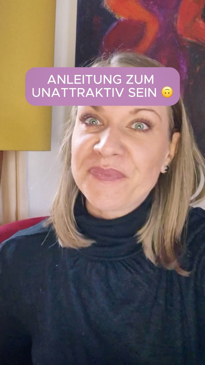 Willst du ganz sicher stellen, dass du niemandem zu nah kommst?
Dann spiel klein. Sag immer „ja“. Lach über seine Witze – selbst wenn’s dich innerlich zusammenzieht.
Zeig nie, wer du wirklich bist. Funktioniert garantiert… 💔
Aber mal im Ernst:
Was, wenn du genau damit die Liebe verschreckst, die du dir eigentlich so sehr wünschst?
Was, wenn „nett“ einfach nicht genug ist?
👉 Du wirst nicht geliebt, obwohl du du selbst bist.
Du wirst geliebt, weil du du selbst bist.
📩 Willst du raus aus dem People Pleaser Dasein?
Dann kommentiere mit „NEIN“ oder schreib mir direkt 🤗
Weil Liebe nicht durch Selbstverleugnung entsteht. Sondern durch Wahrheit. ❤️