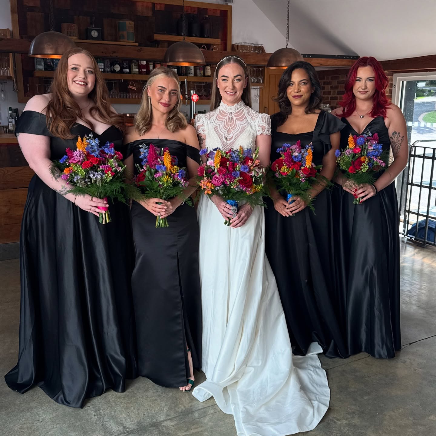 HOLLY👰🏼♀️🩷
My beautiful bride Holly marrying at the stunning @thetudorbarn 🤍 My first time at this venue and what a lovely one it is!! I absolutely loved Hollys colour scheme and her whole bridal look!
It was an absolute pleasure from your enquiry to wedding day - thank you so much for choosing me to be a part of such a special day!!
It was also super lovely to catch up with both Holly and her sister daisy as we went to the same school!! 🥰
#essexwedding #essexweddingsupplier #kentweddings #kentweddingsuppliers #glowingbride #colourfulweddings #hitcheduk #kentmakeupartist #kentmua #weddingsuppliersuk