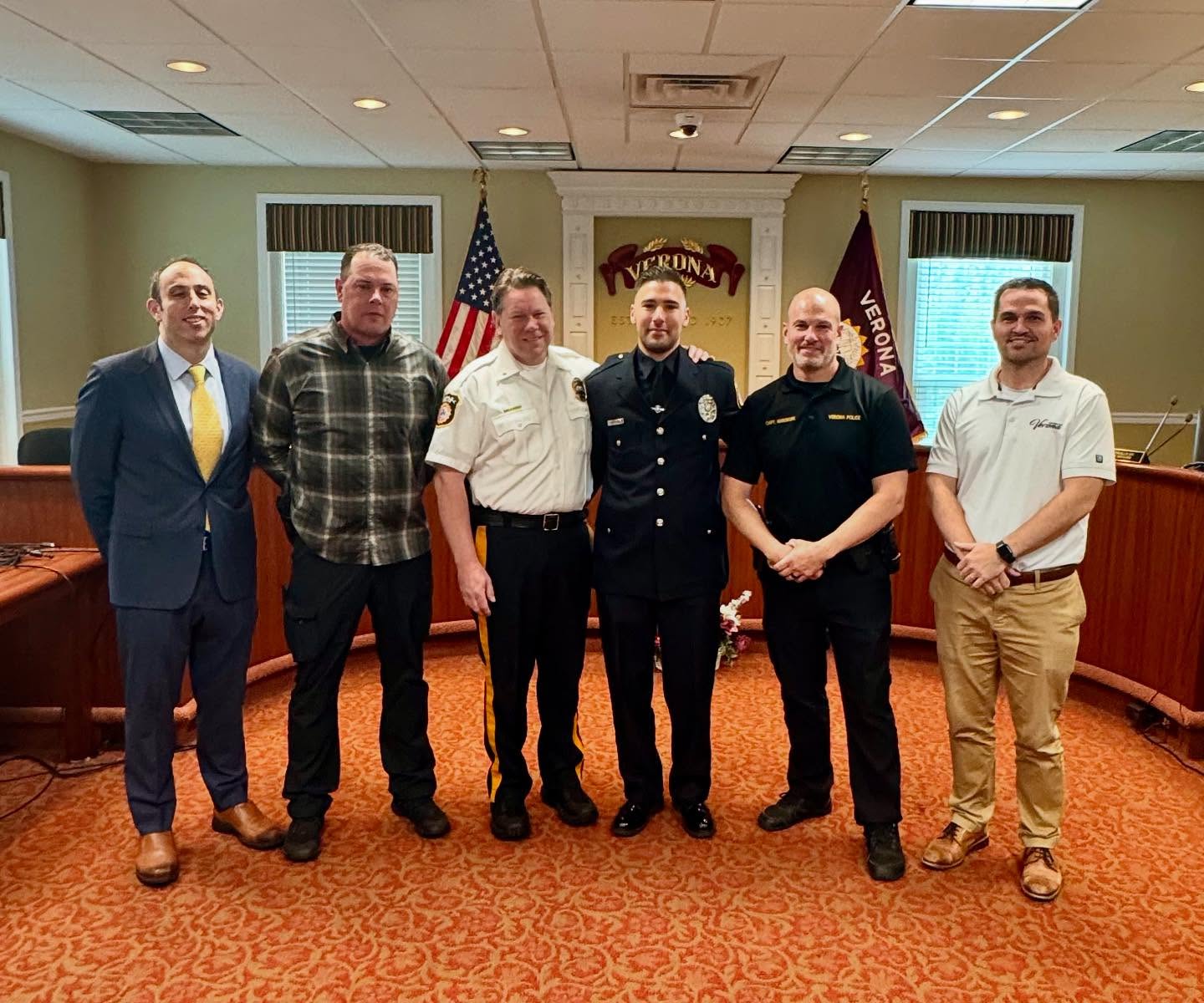 Welcome Vincent Purcell as our newest member of the Verona Police Department. Vincent comes to Verona with 6 years of experience as an Officer from another agency in Essex County. He is an EMT, CPR instructor, child seat technician, and has a great deal of Patrol Officer expertise. Verona PD is lucky to have Vinny on board to serve our residents.
#veronapd #veronapolice #vpd