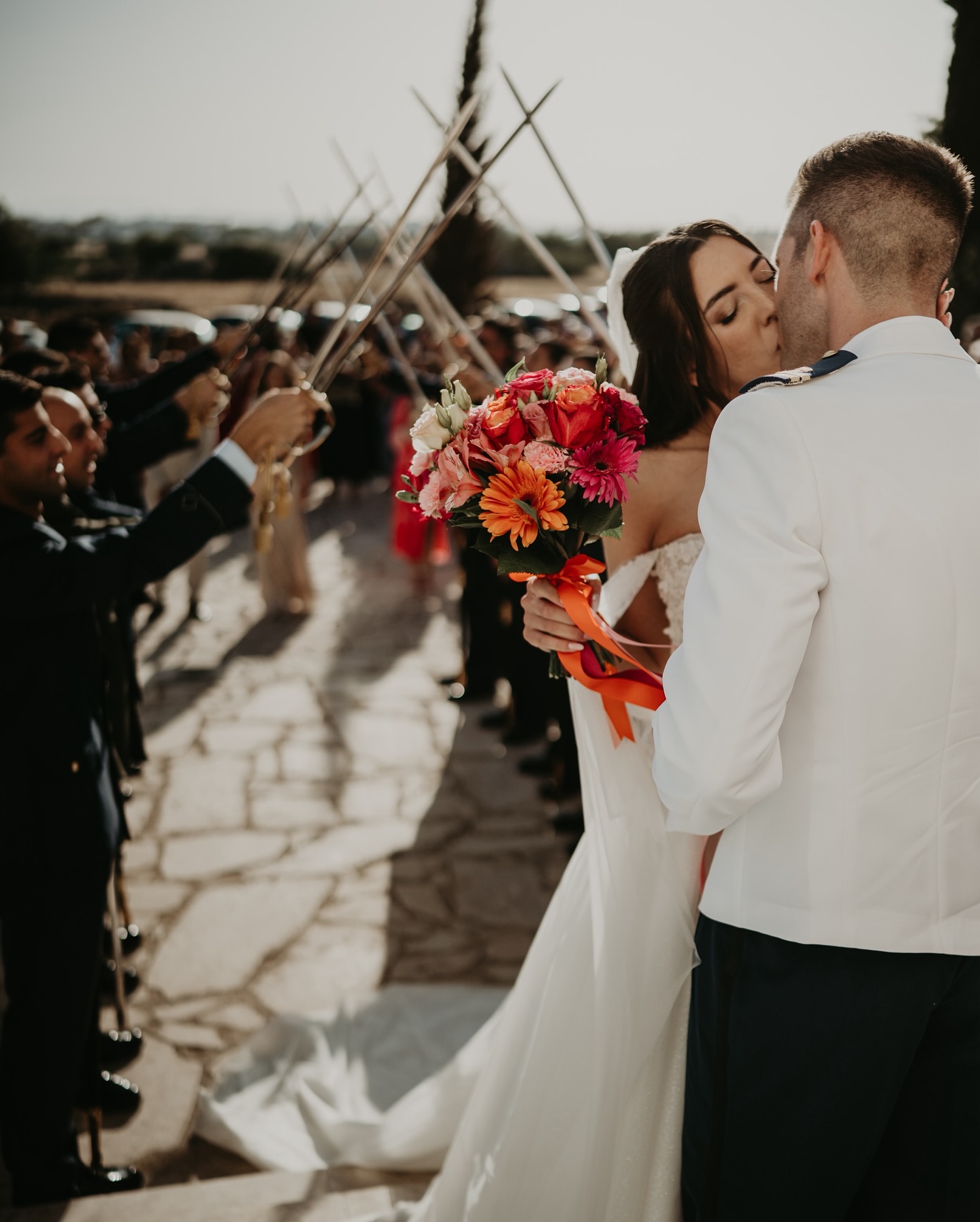 ⚔️🤵🏻👰🏻⚔️