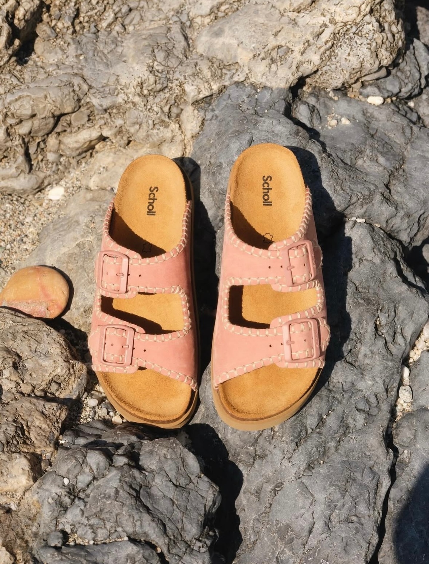 Sun, Sea and Scholl 🌞 #schollshoes @scholl_shoes_official