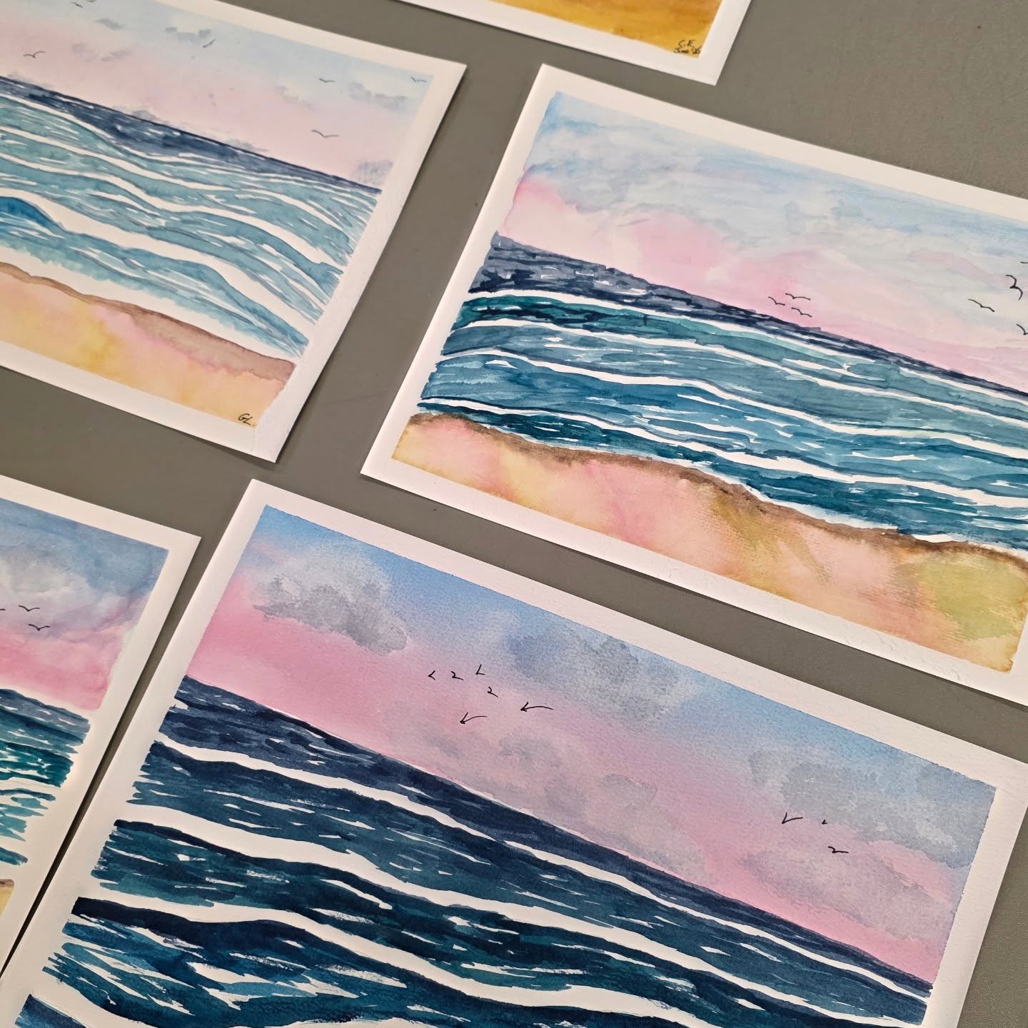 Super sad to say goodbye today to the first village that took a chance on me. I reached out to them early 2024 with the intention to volunteer and paint with people but it immediately turned into a monthly paint session. It has been an honour to paint in retirement villages for over a year. I taught watercolour but I learned so much more about my self and my goals. I have one more workshop later this week and one more charity event. I'll continue my volunteering at U3A so if you want to learn watercolour - join my classes at U3A Pine Rivers and continue to follow me on YouTube. Lots still to come.
#watercolour #therapy