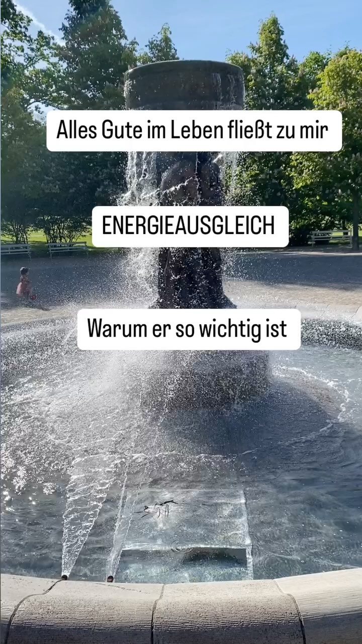 Ich GEBE gerne - HINGEBUNGSVOLL
Doch wenn die Hingabe JEDEM helfen zu wollen Energie raubt…
ENERGIEAUSGLEICH - warum er so wichtig ist ….
In jeder Begegnung fließt Energie. Wir geben - Zeit , Wissen, Aufmerksamkeit, Heilung und halten den Raum.
Wenn Energie verteilt wird, darf sie auch zurückfließen. Nicht (nur) aus finanziellen Gründen.
Sondern weil BALANCE wichtig ist !
Weil WERTSCHÄTZUNG nährt !
Weil Geben und Nehmen sich die Hand reichen sollten
💫 Energieausgleich bedeutet
⚖️ Ausgleich schaffen - statt Erschöpfung zu riskieren
❤️ Verbindung statt Abhängigkeit
🙏🏻 Dankbarkeit statt Selbstverständlichkeit
Ob in Form von Geld, Zeit, einem offenen Herzen oder einem ehrlichen Danke
Was Du gibst - darf auch zu Dir zurückkommen 💫🙏🏻💐💛🎁🌍
