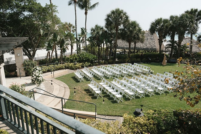 Lush blooms, a glowing sky, and vows exchanged in the open air—this outdoor ceremony was what wedding dreams are made of.
Venue: @ritzcarltonsarasota
Photo: @amberyonkerphotography
Video: @storybook_films
Floral: @flowersbyfudgie
Glam: @beautybyaudreyb
Music: @emmatheharpist
.
.
.
#destinationwedding #destinationweddings #sarasotawedding #sarasotaweddings #floridaweddings #tampabaywedding #tampabayweddings #floridawedding #sarasotabride #destinationweddingplanner #weddingvenue #luxurywedding #luxuryweddingplanner #weddinginspiration #sarasotaweddingplanner #rcmemories #floridaweddingplanner #ceremonydetails #sarasotaweddingplanners #weddingdesign #outdoorwedding #ritzcarltonwedding #brideandgroom #bride #ritzcarlton #beachweddings #beachwedding #married #justmarried