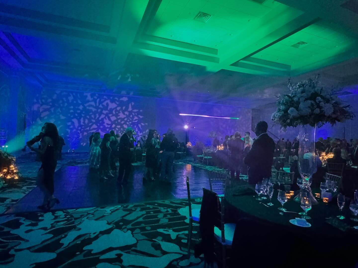 Change the entire theme of your event with our lighting packages! .
.
.
.
.
#tylerlightdotcom #tylerlight #uplights #led #orlandoevent #floridaevent #colorful #eventlighting #orlandodmc #corporateevent #weddinguplights #centralfloridaevent #bestleduplighting #chandelier #wedding #foodtruck #stringlight #marketlights #halloweenlighting #fairylighting #weddingvenuemap