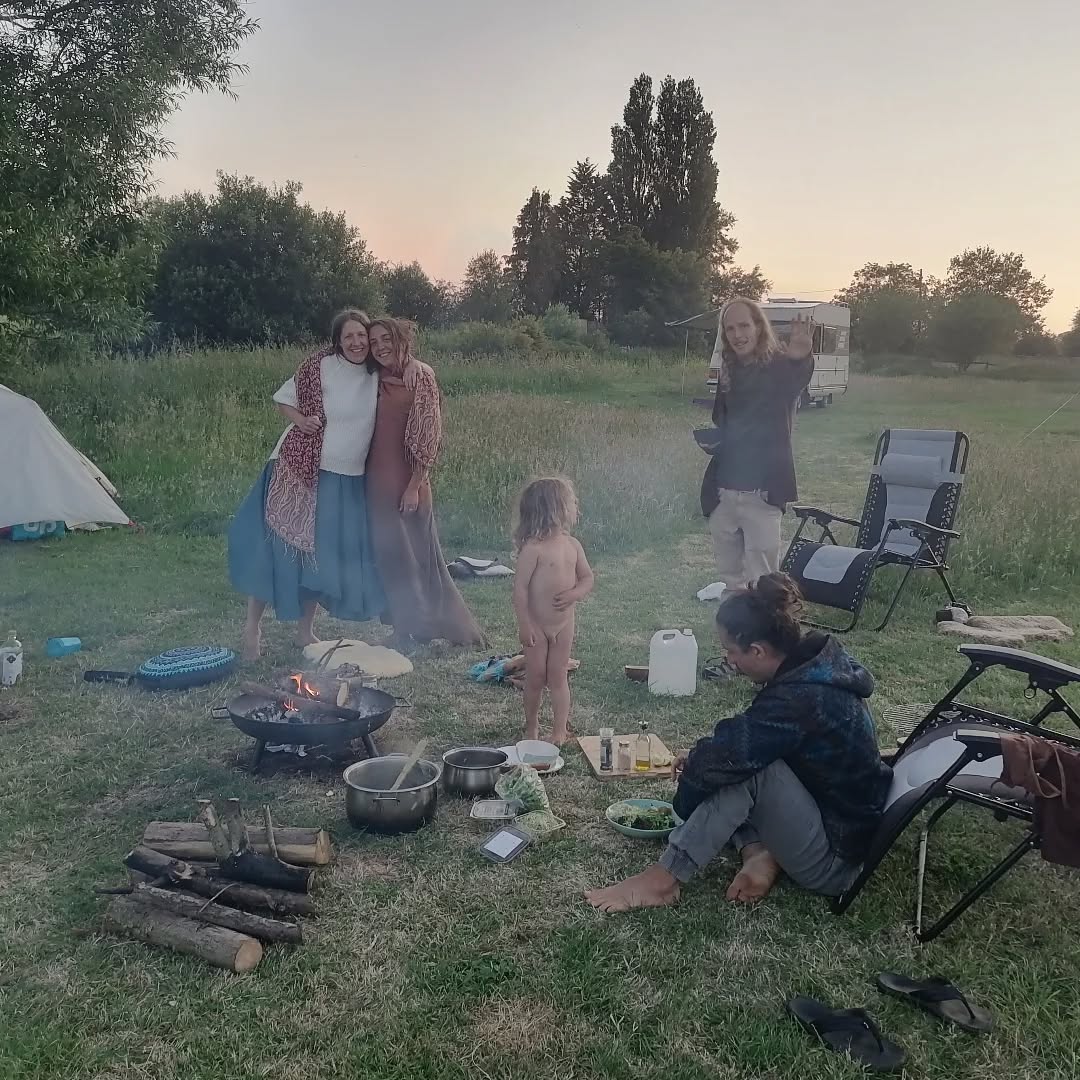 Midsummer Tribe Vibe...
#newearth #backtonature #simplify