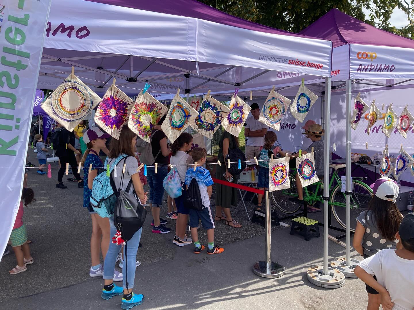 #EventSchweiz#SchweizerEvents#KreativEvent#KunstZumMitmachen#Künstlerbike#KreativErleben#SchweizEvent#EventHighlight#MitmachKunst