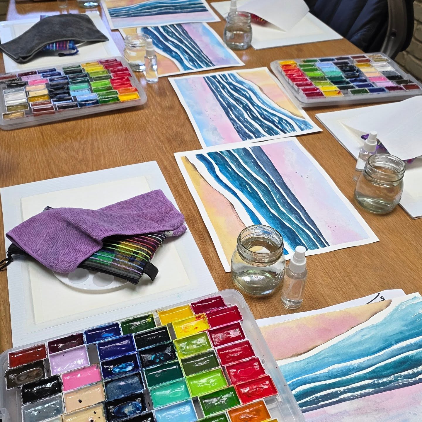I feel so honoured to have met so many amazing people during my watercolour workshops! Today was the last of the beach workshop. I have one more session left early July. So grateful for all the support over the last year.