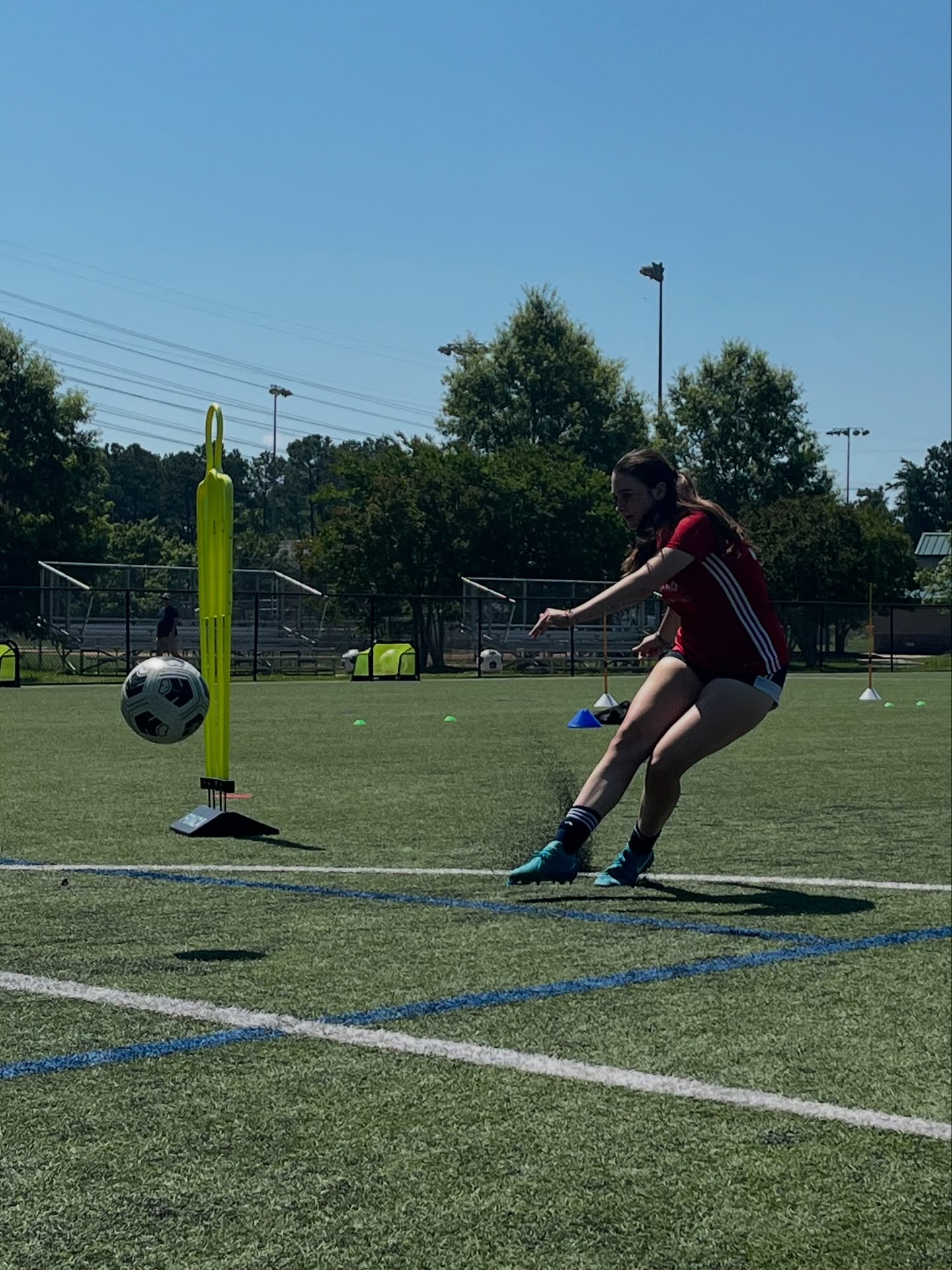 Sunday sessions were straight 🔥 today!
High energy, great vibes, and hungry athletes putting in WORK. The grind doesn’t stop—let’s keep building!
📲 DM us to lock in your next session and take your game to the next level.
#SundaySessions #InstinctSoccerAcademy #SoccerTraining #SoccerGrind #BallersOnly #PlayerDevelopment #NCYouthSoccer #TrainWithPurpose #GameChanger #CaryNC #DurhamNC #FootworkFactory #soccerlife