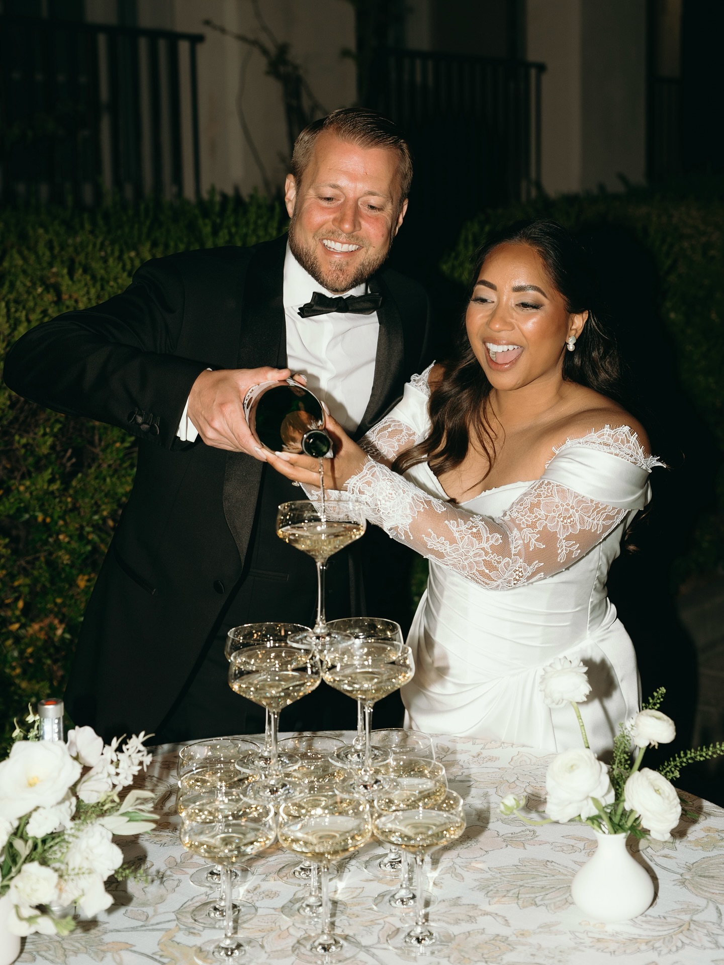 A day full of nothing but love and admiration for these two in San Rafael. Congratulations to Mr & Mrs Loomis 💍
Planning & Design: @StyledByLinds_
Photographer: @LoganAlexander.Co
Florist: @AmyWestFloral
Catering: @Rays_Catering
Rentals: @HensleyEventResources
Specialty Linens: @BBJLaTavola
Quartet: Sutro String Quartet
Band Musicians:@LuckyDevilsBand
Content Creation: @Moments.ByRebecca
Lighting: @MarinEventLighting
Hair & Makeup: @daejahvuartistry_
Cake: @KrumbsCakes
Photobooth: @AwSnapBayArea
Grooms Tux: @GenerationTux
#sfweddingplanner #californiaweddingplanner #norcalweddingplanner #californiaweddingphotographer