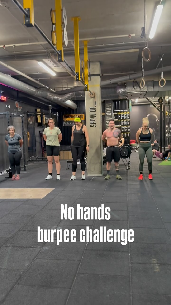 Tohle stojí za to si vyzkoušet! 😅 Není to žádná sranda, teda je to sranda, ale lehké to rozhodně není 😀