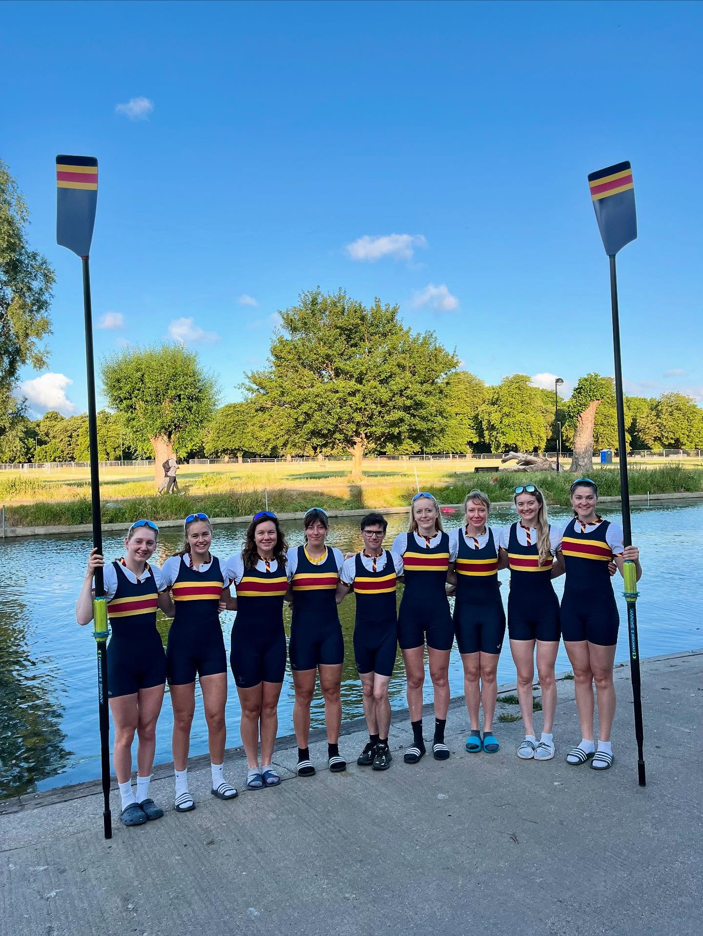 Henley Royal Regatta - Wargrave Challenge Cup ‘A’
Our women’s first eight is the club’s final boat taking on the qualifying race @henleyroyalregatta. Eager to cement their place at the regatta, watch them send it down the track from 5:13pm!
C: Ollie James
S: Katie Price
7: Clare Hole
6: Annabel Daugaard-Hansen
5: Helen Nielsen-Scott
4: Kyra Ungerleider
3: Sarah Airey
2: Jess Pemberton
B: Sophie Helmers