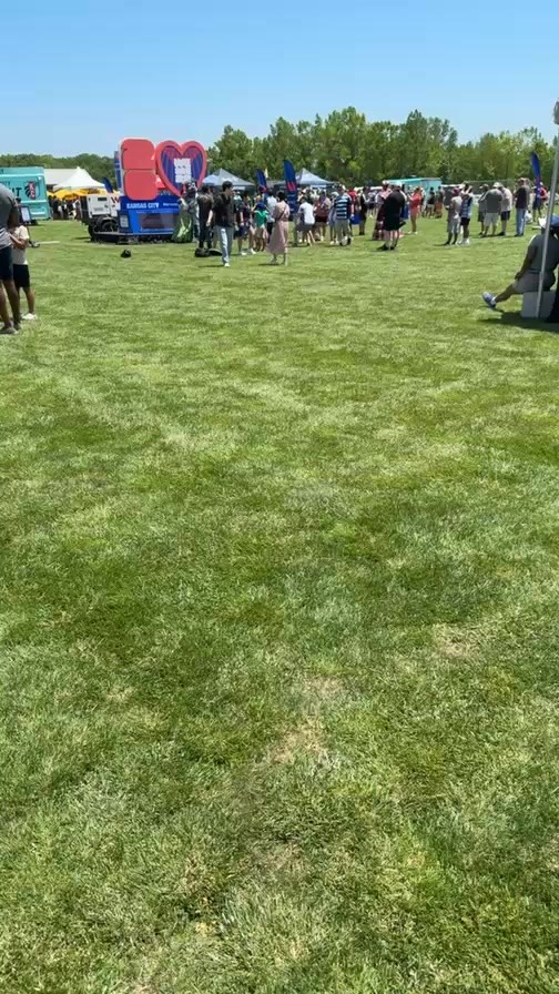 We are live at the #FIFA #WorldCup Kansas City Kickoff — ¡cuenta regresiva!”#wearekansascity #kc #kcbaby