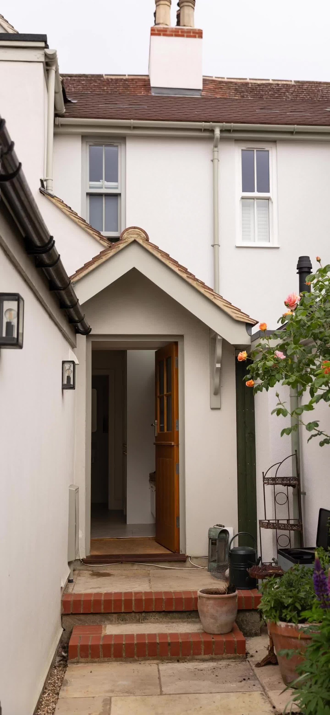 Full walkthrough of one of our Harpenden projects 🎬
Get in touch with our team today for a free visit and quote 🙌
🌐 dandbbuilding.co.uk
📲 01727 514020 | 07764745711
📩 ben@dandbbuilding.co.uk
📍 St Albans, Hertfordshire
We work primarily in Hertfordshire, with recent projects in Redbourn, Harpenden and St Albans.
#HertfordshireBuilders #StAlbansConstruction #HarpendenHomeRenovation #HertsHomeExtensions #HertfordshireConstruction #StAlbansBuilders #HarpendenExtensions #HomeRenovationsHerts #HertfordshireKitchens #DrivewaysHerts #PatiosAndDriveways #HomeRefurbishmentUK #FittedKitchensHerts #HertsPatios #HertfordshireHomeImprovements #StAlbansExtensions #HarpendenBuilders #HouseExtensionsHerts #UKHomeExtensions #HomeUpgradeHerts #ConstructionHertfordshire #HertsHomeRefurbs #LuxuryKitchensHerts #DrivewaysStAlbans #StAlbansPatios #RenovateHertfordshire #HertfordshireExtensions #KitchenRemodelHerts #HomeRevampHerts #PatiosHertfordshire