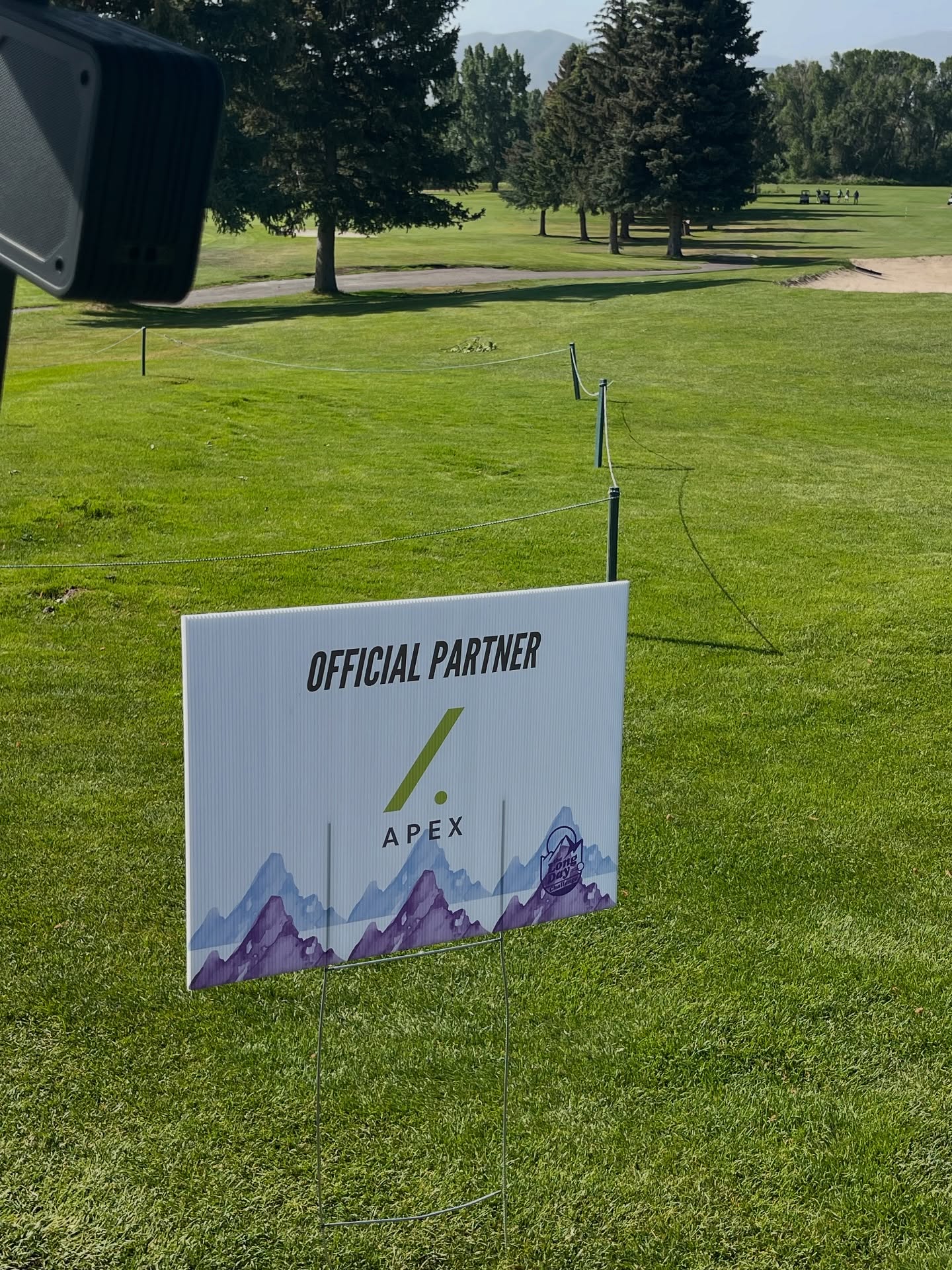 We had a great weekend partnering with @wedgegolf in The Long Day Challenge played at Wasatch Mountain State Park. Big congrats to @zcott22 for winning our raffle! #apexfueled #fairwayfrost #golf